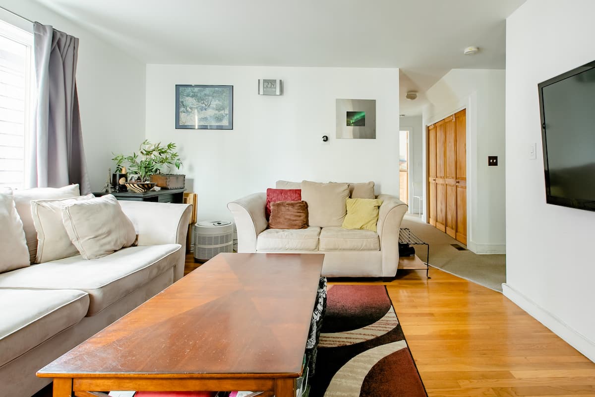 Harvard/MIT/BU/Central Square Room in Cambridgeport, Cambridge