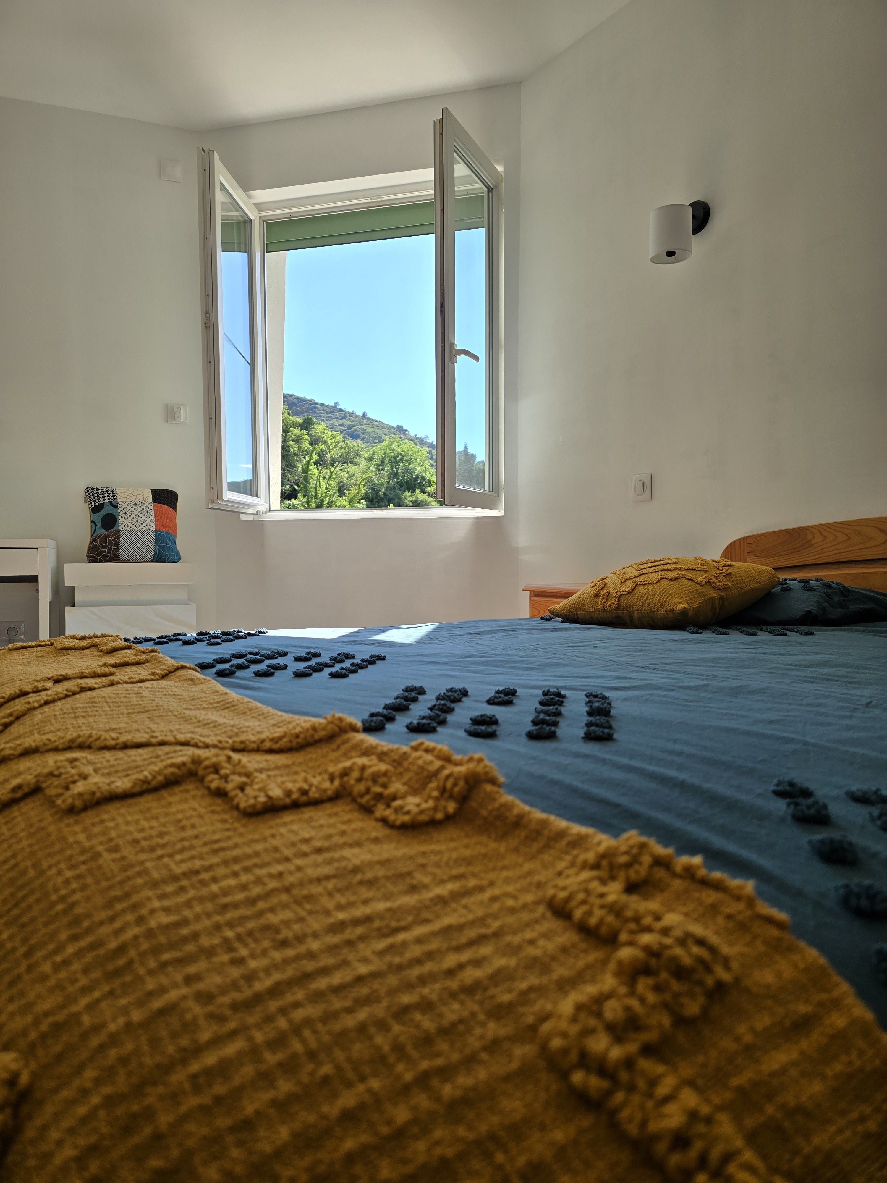 Maisonette overlooking the Cevennes