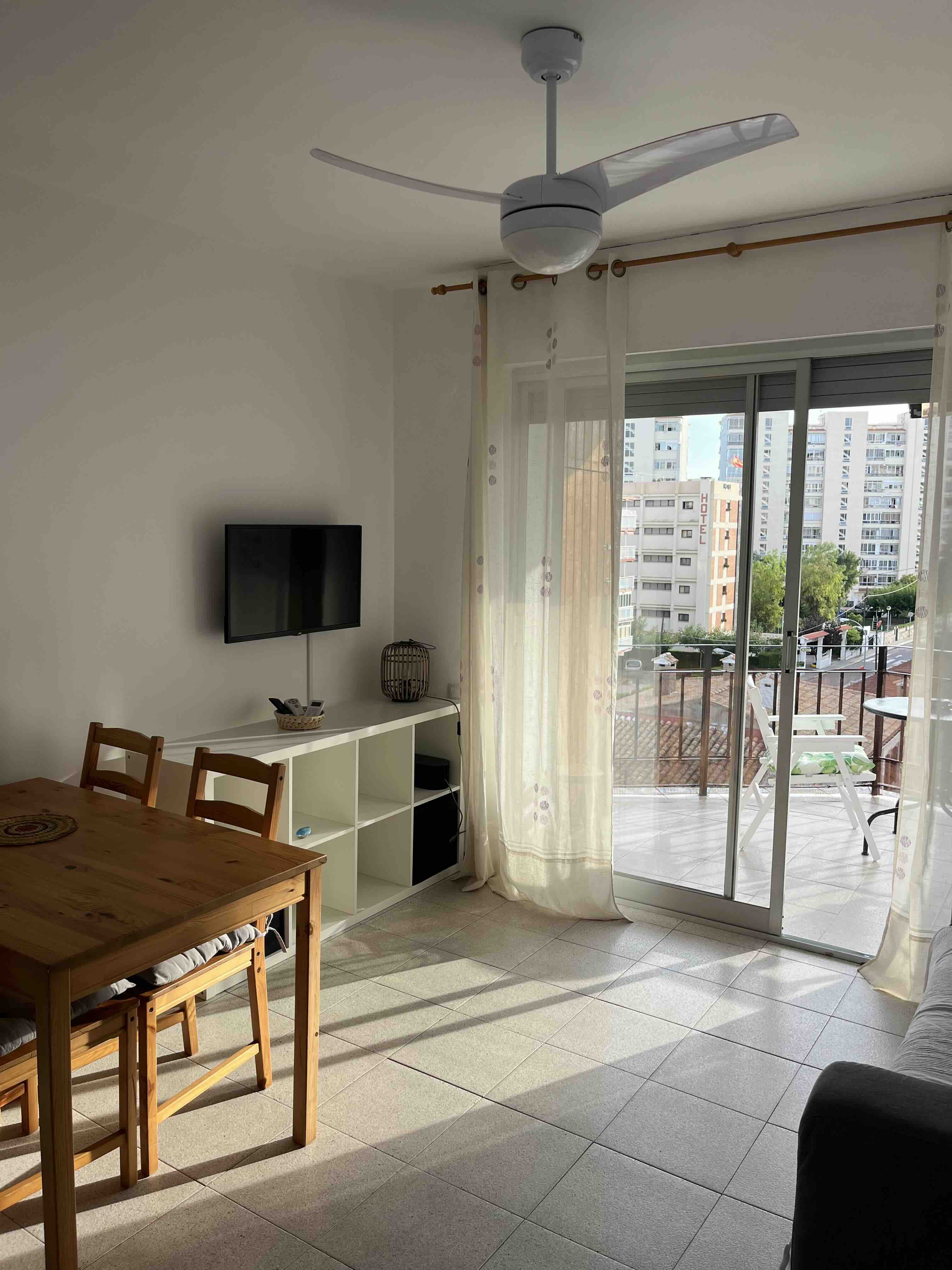 Beach Apartment with Wifi