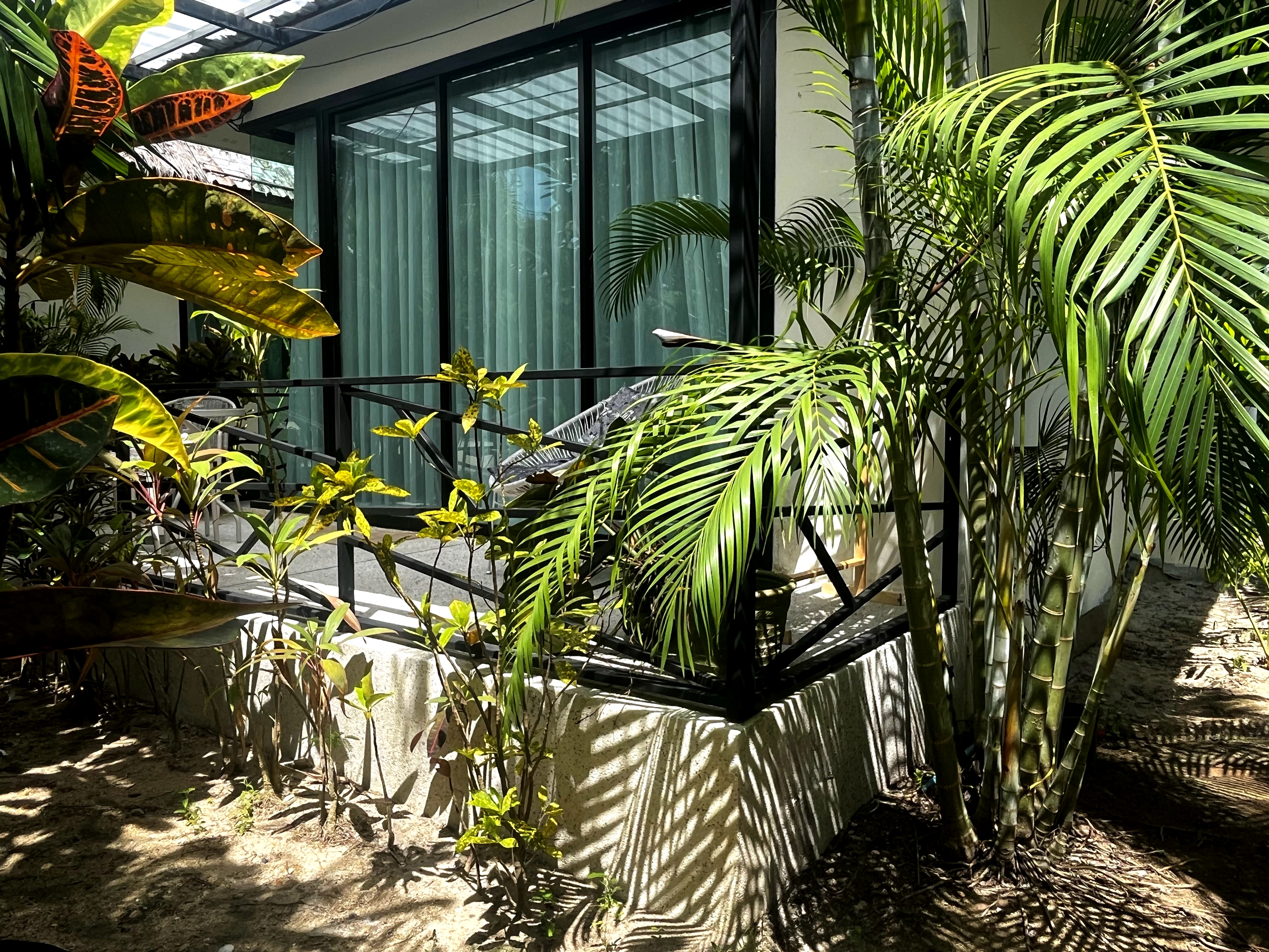 Baan Sawng2 Studio in Thong Sala
