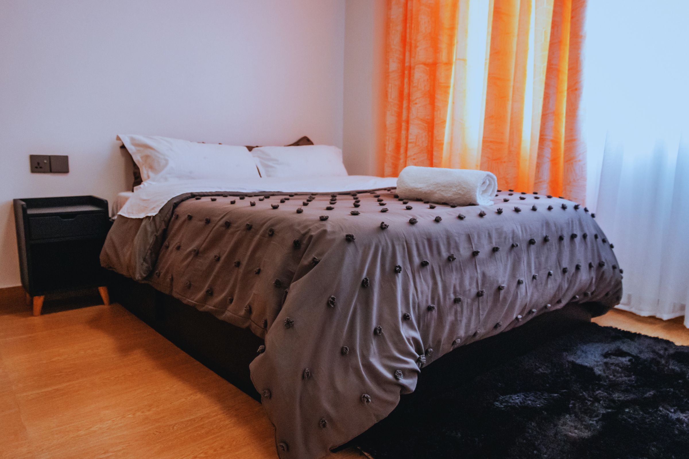Modern & Stylish 1BR  Near UN & Two Rivers