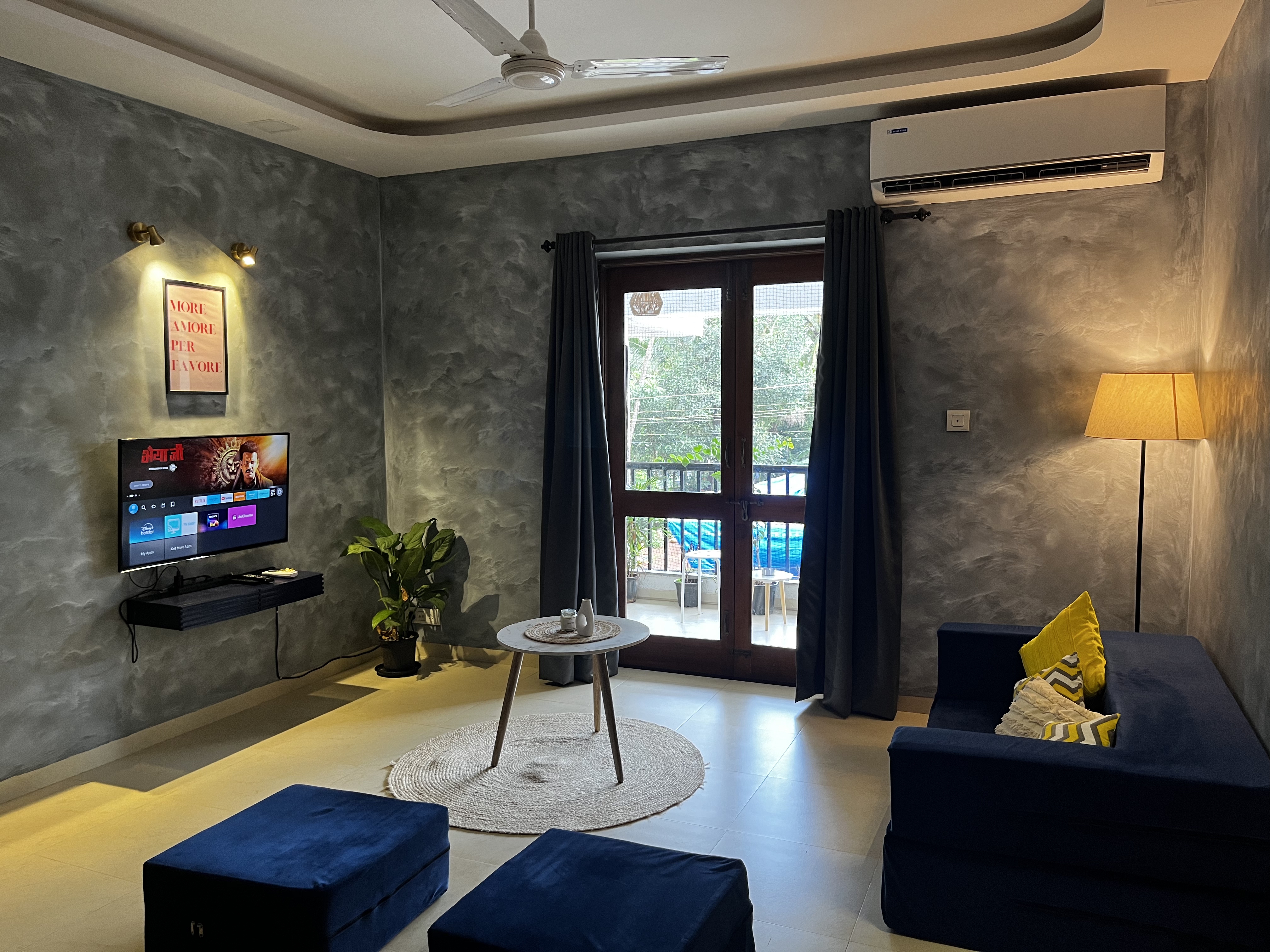 Elegant 1BHK| 10min to Baga Beach | Balcony & Pool