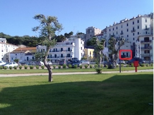 Two-room apartment Fronte Mare 2