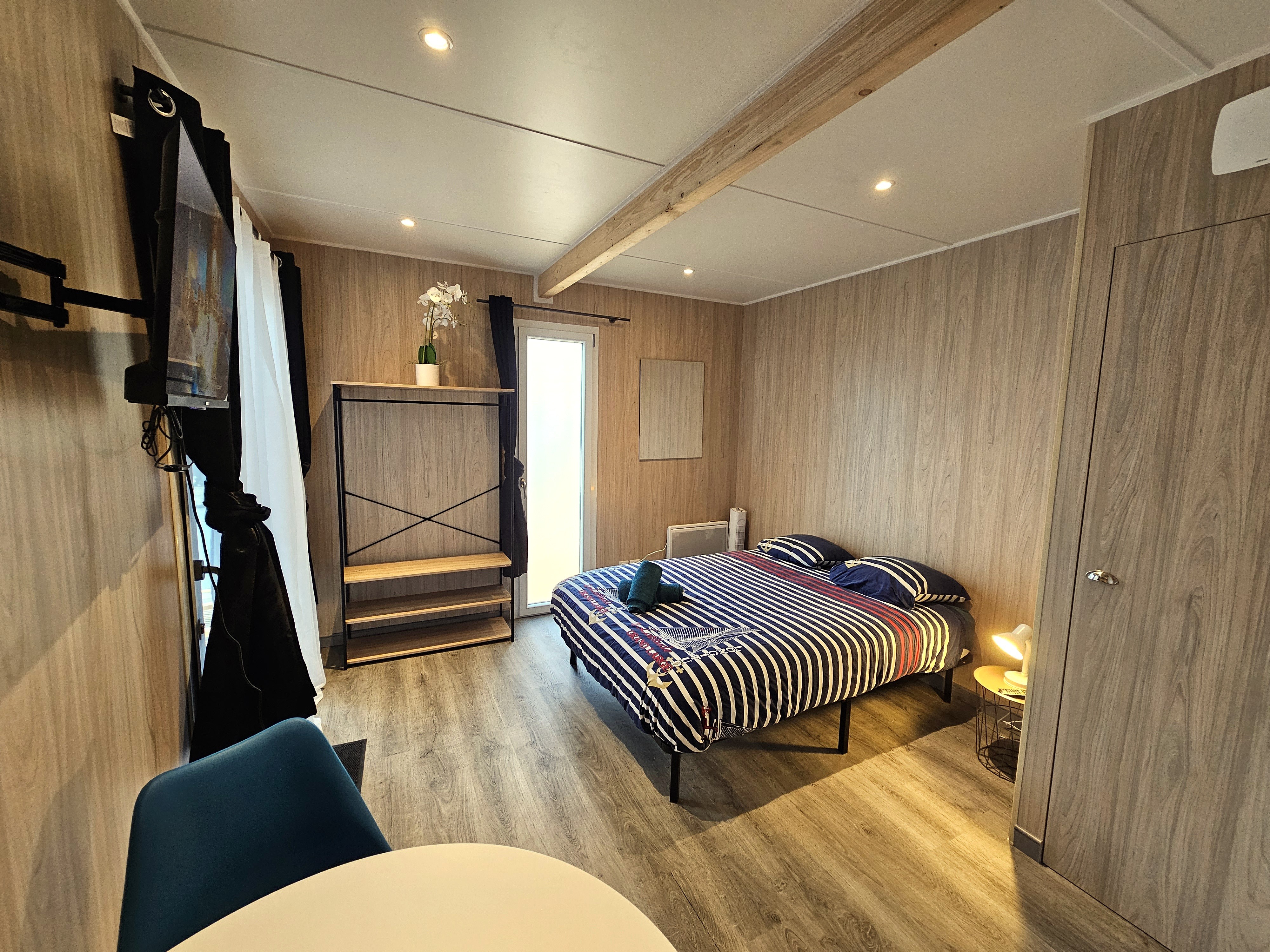 the annex, independent studio