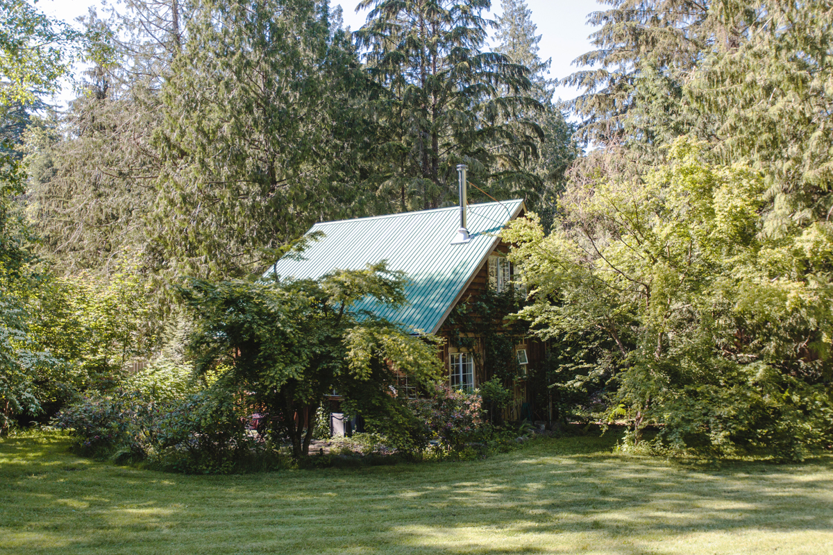 The Secret Garden on Bowen