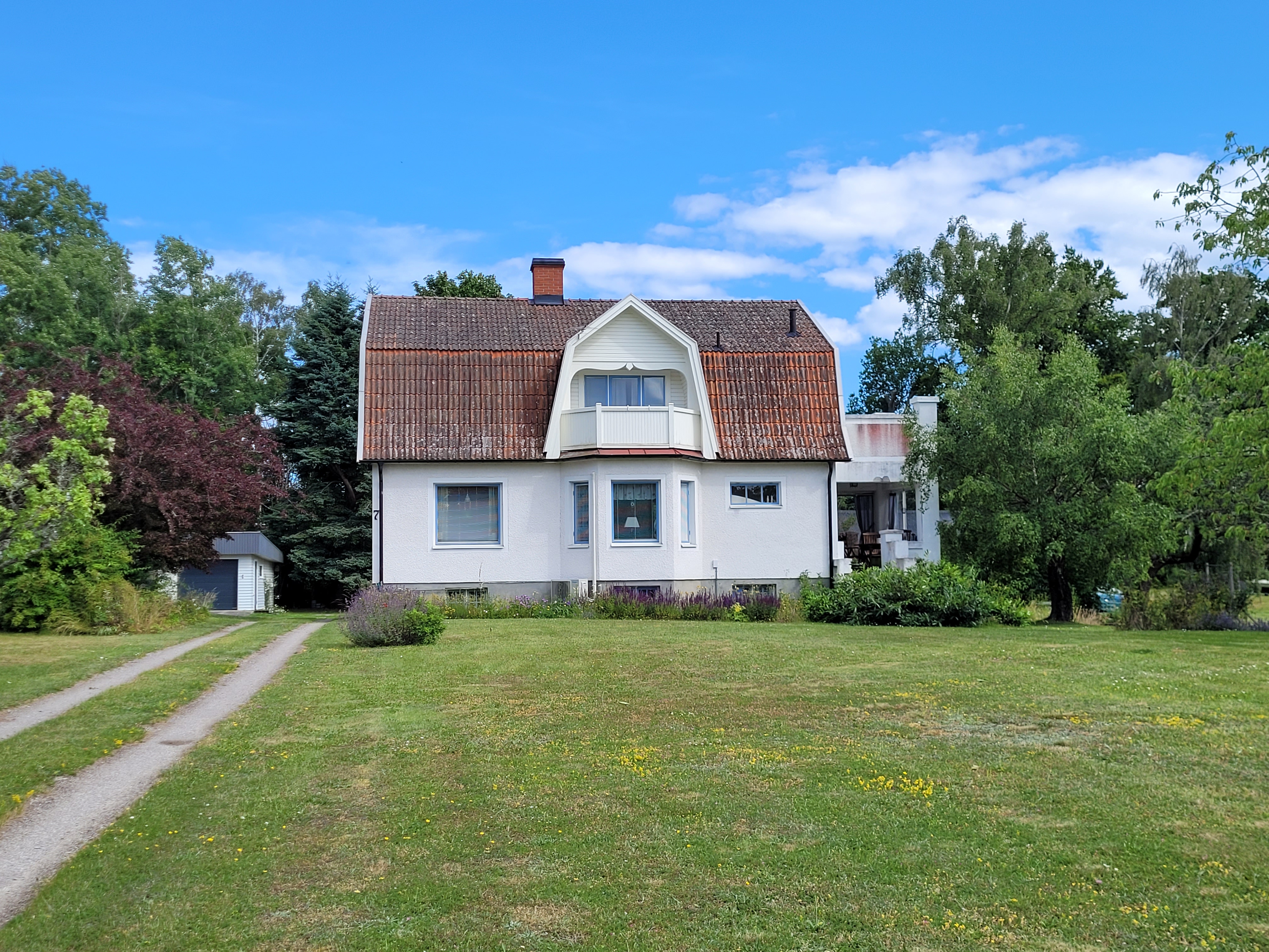 House in central Färjestaden