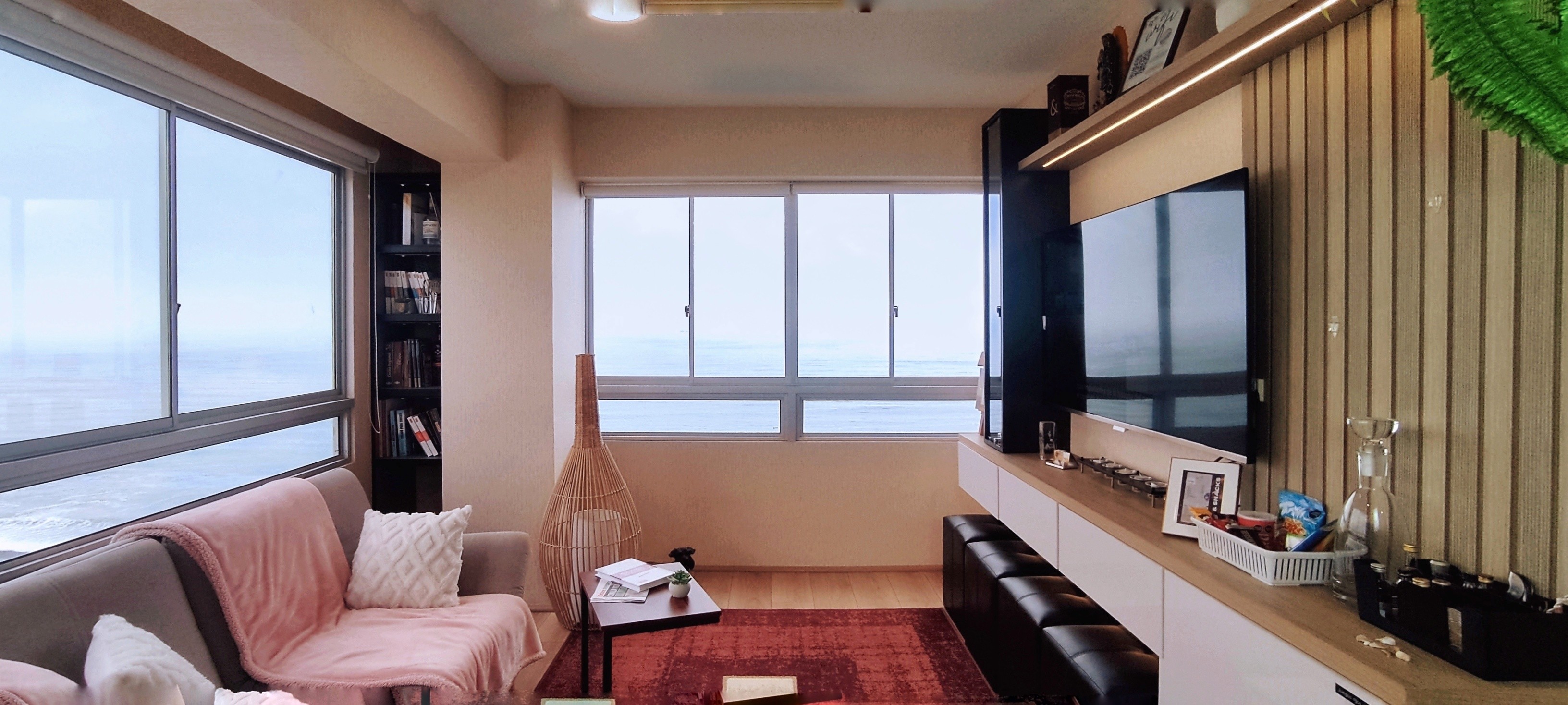 Oceanfront Opening Department-3 Bedroom