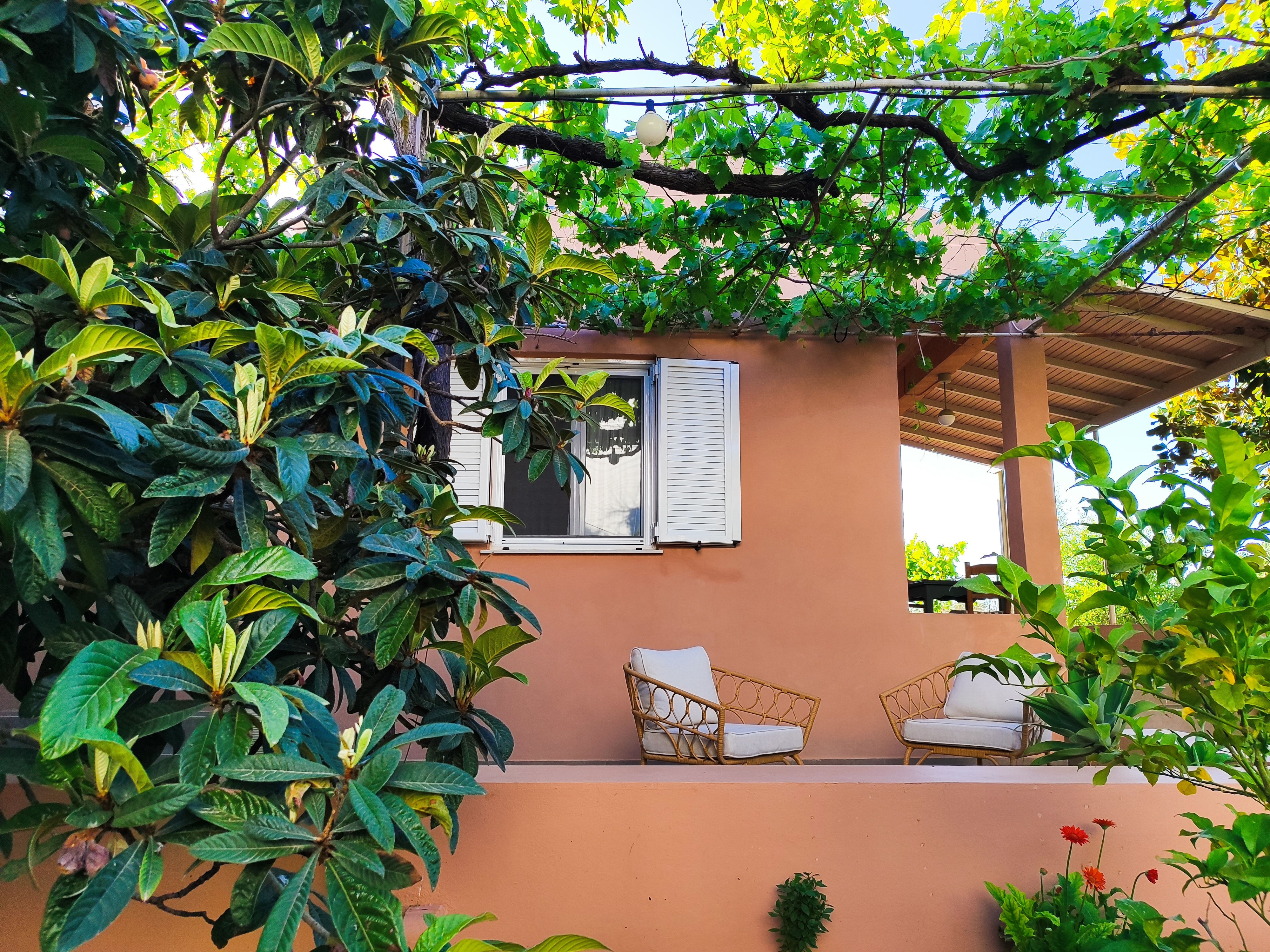 Magnolia summer house in Stalos, Chania