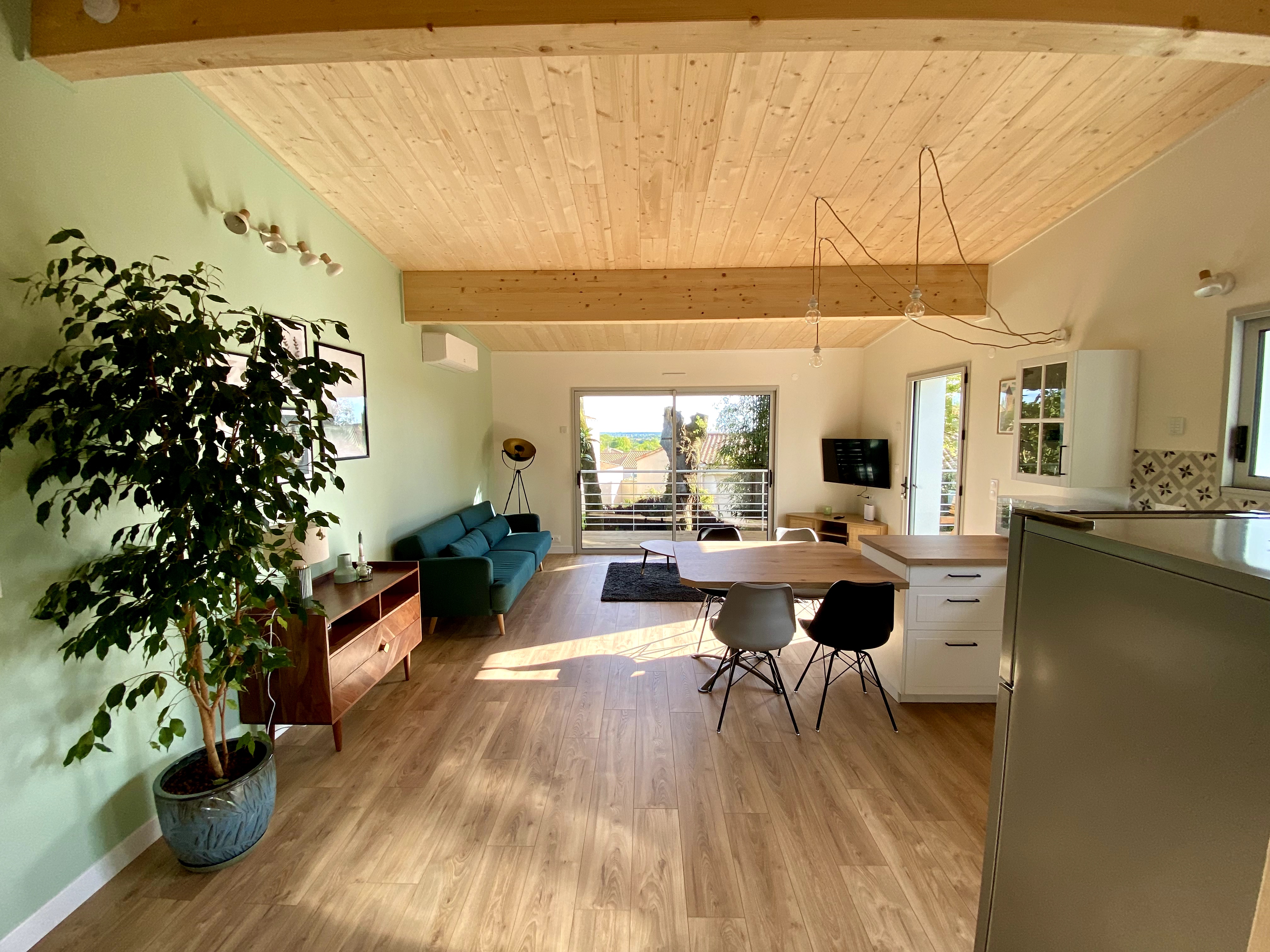 Cottage Les Ormeaux - 13 mins from Puy du Fou