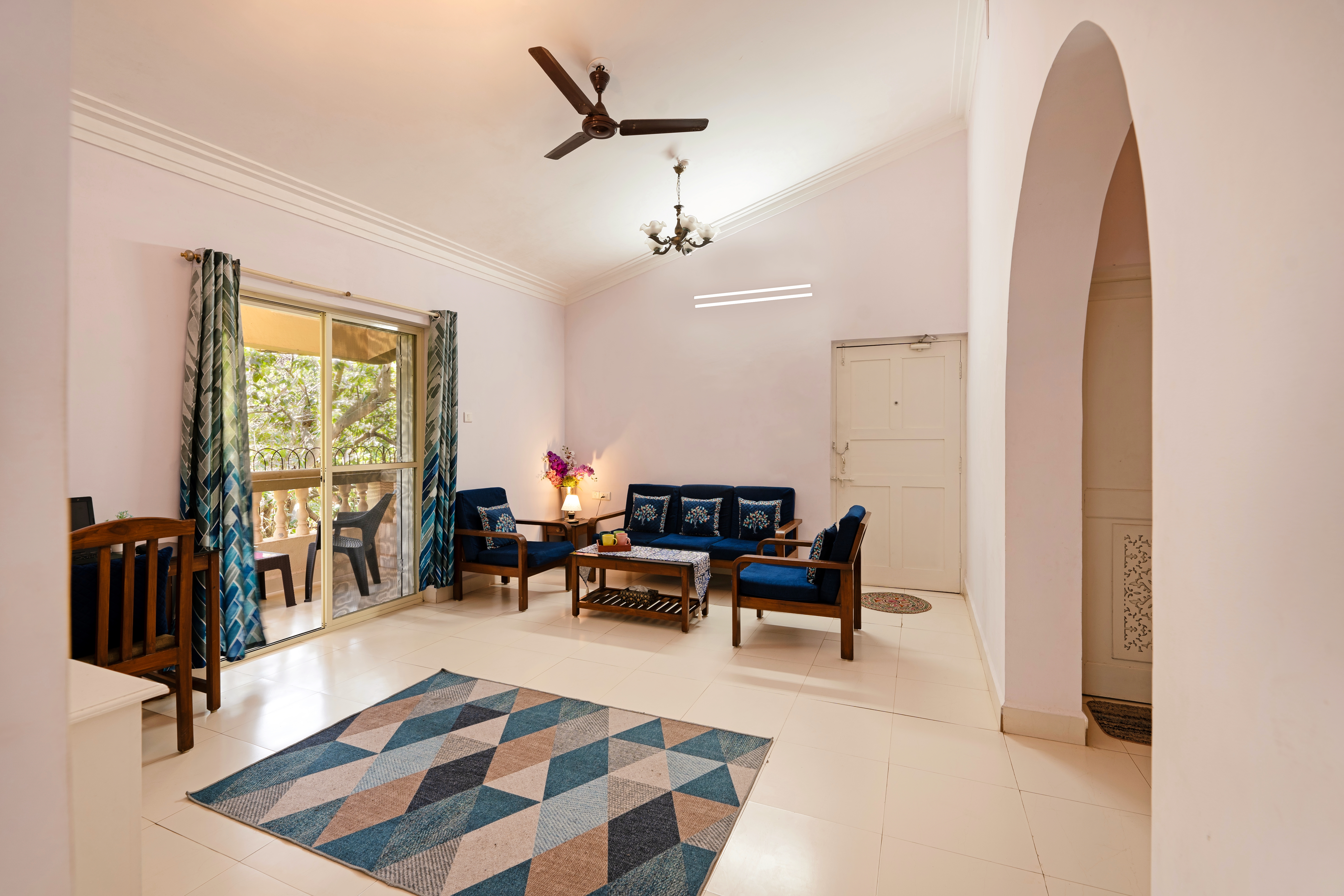 Saurina's Premium Apartment near Candolim Beach