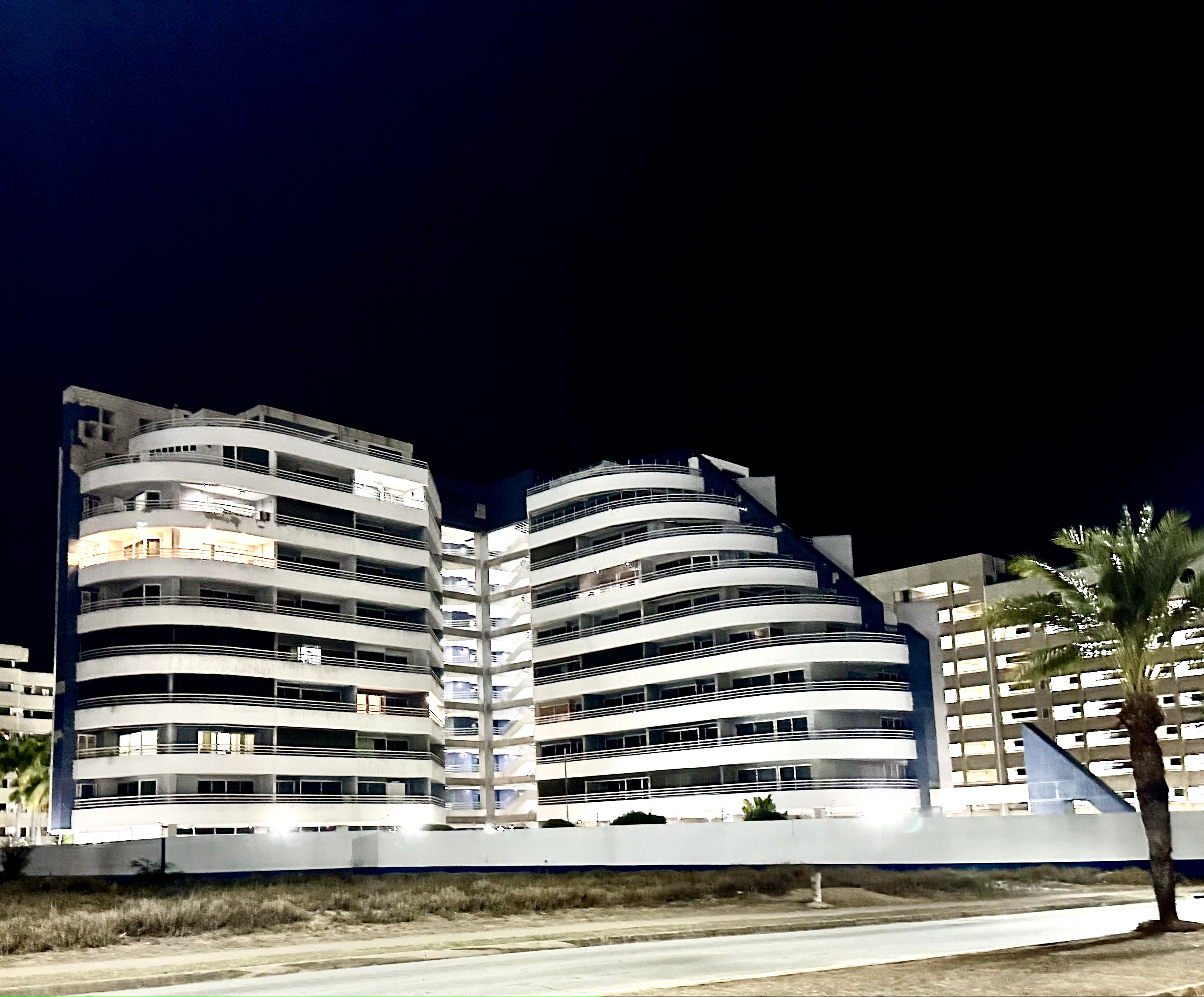Apto. C.Azul. Magta. Pool| Beach| CC la Vela.