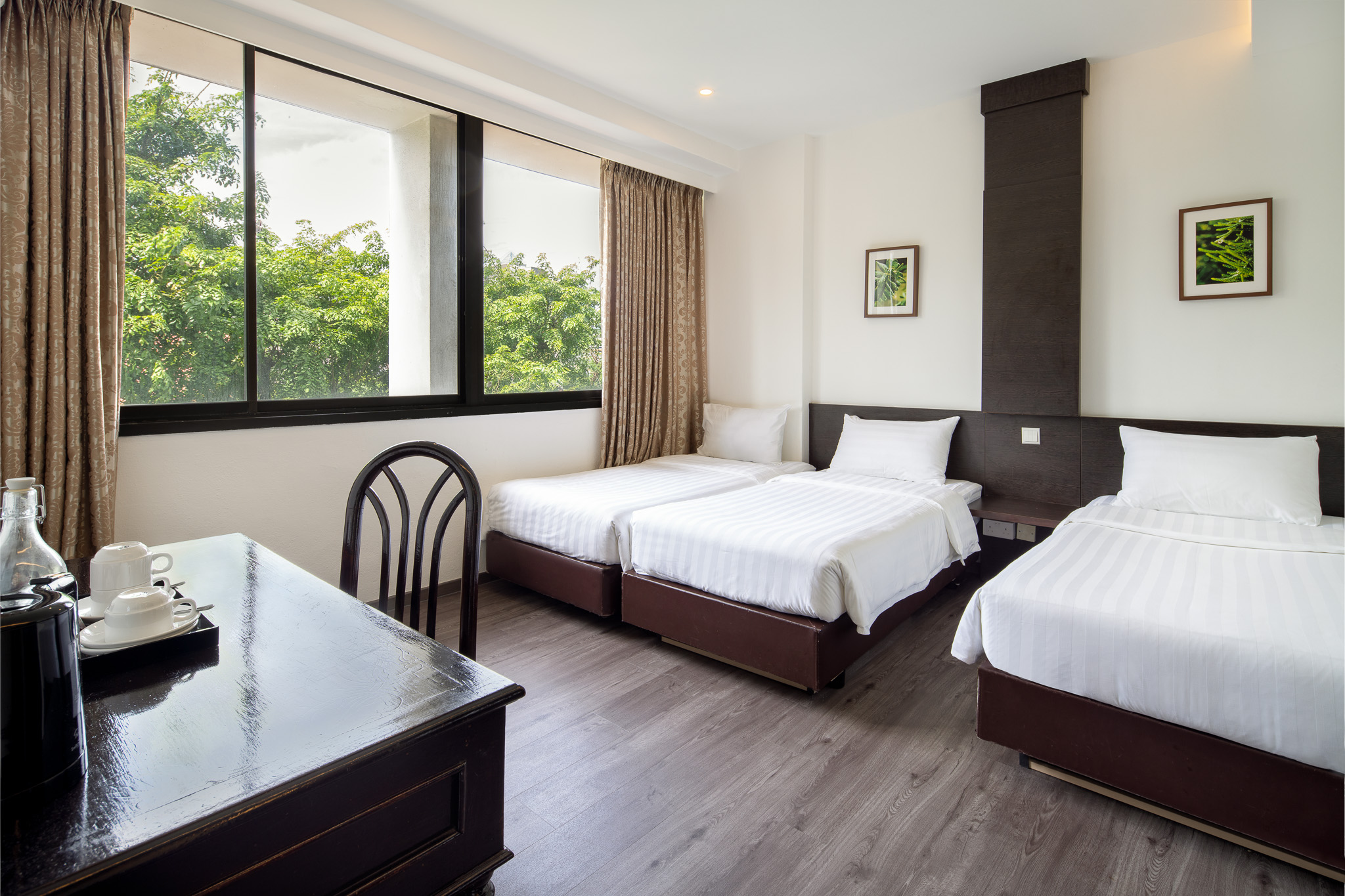 Triple Bed Room in Little India Hotel