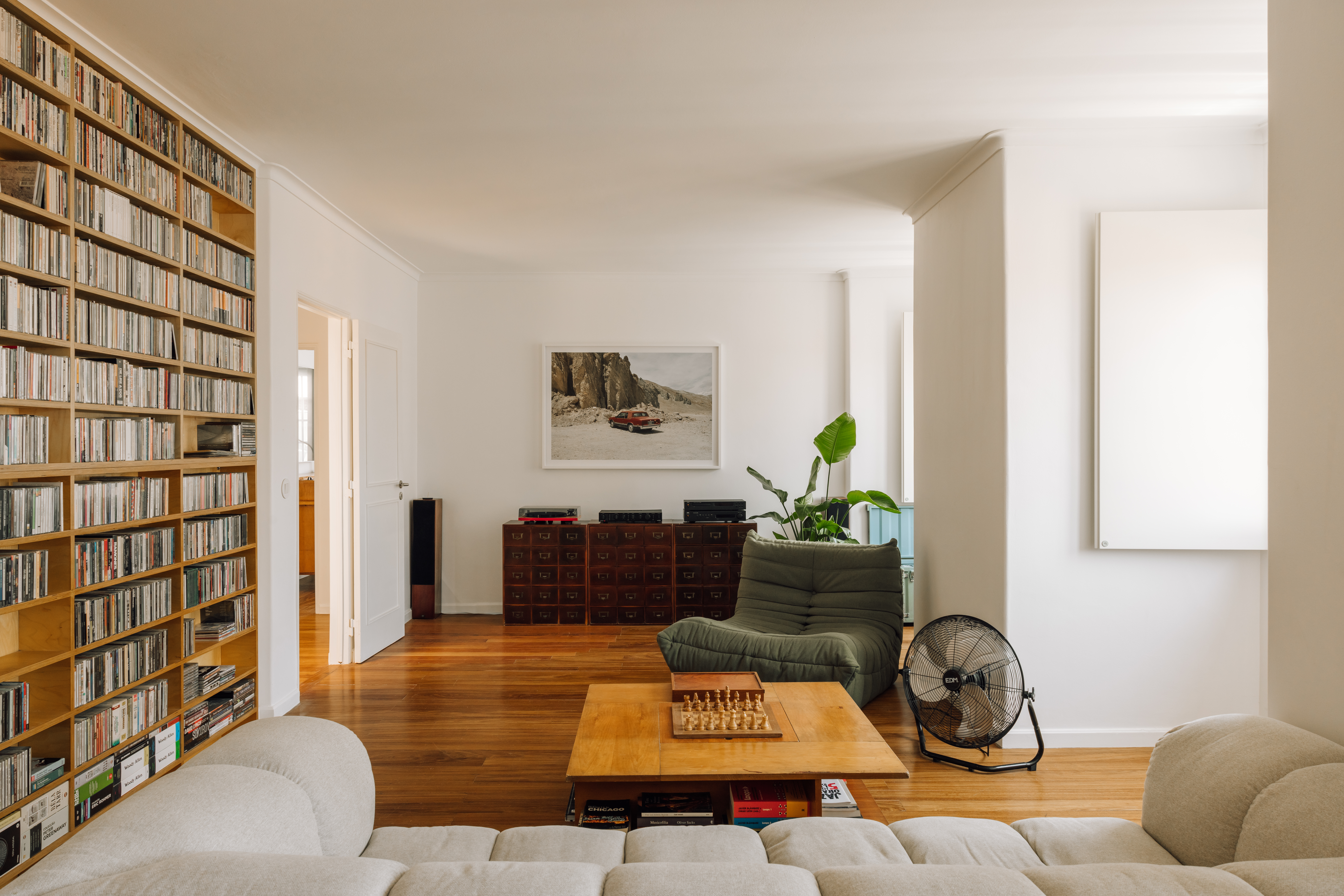 Sunny Room Lisbon Downtown