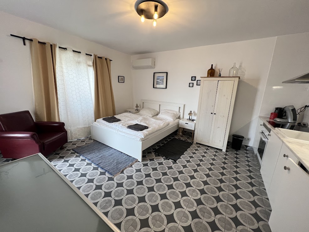 The new modern studio apartment near the beach