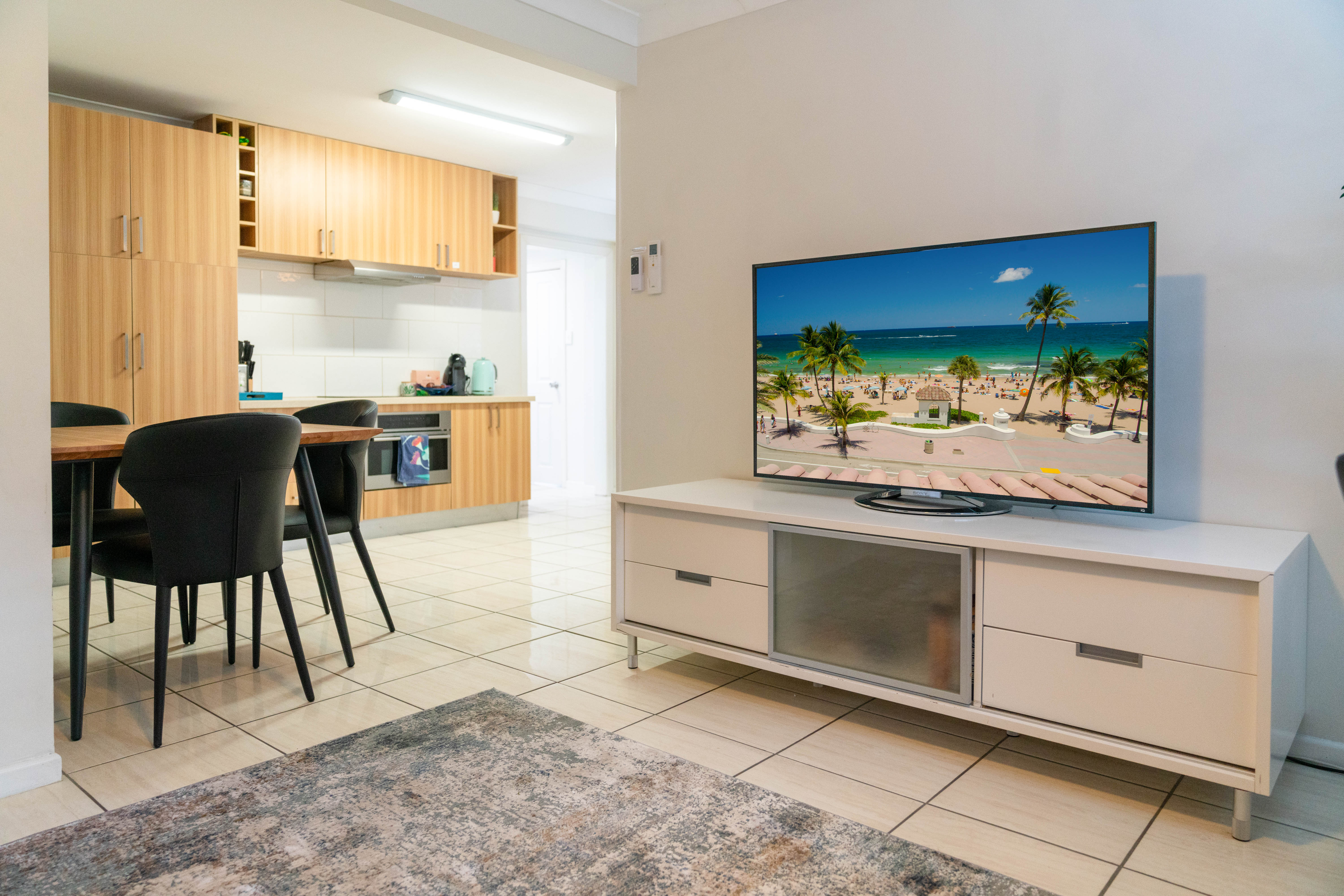 Spacious and conveniently located granny flat in Sunnybank Hills, Brisbane