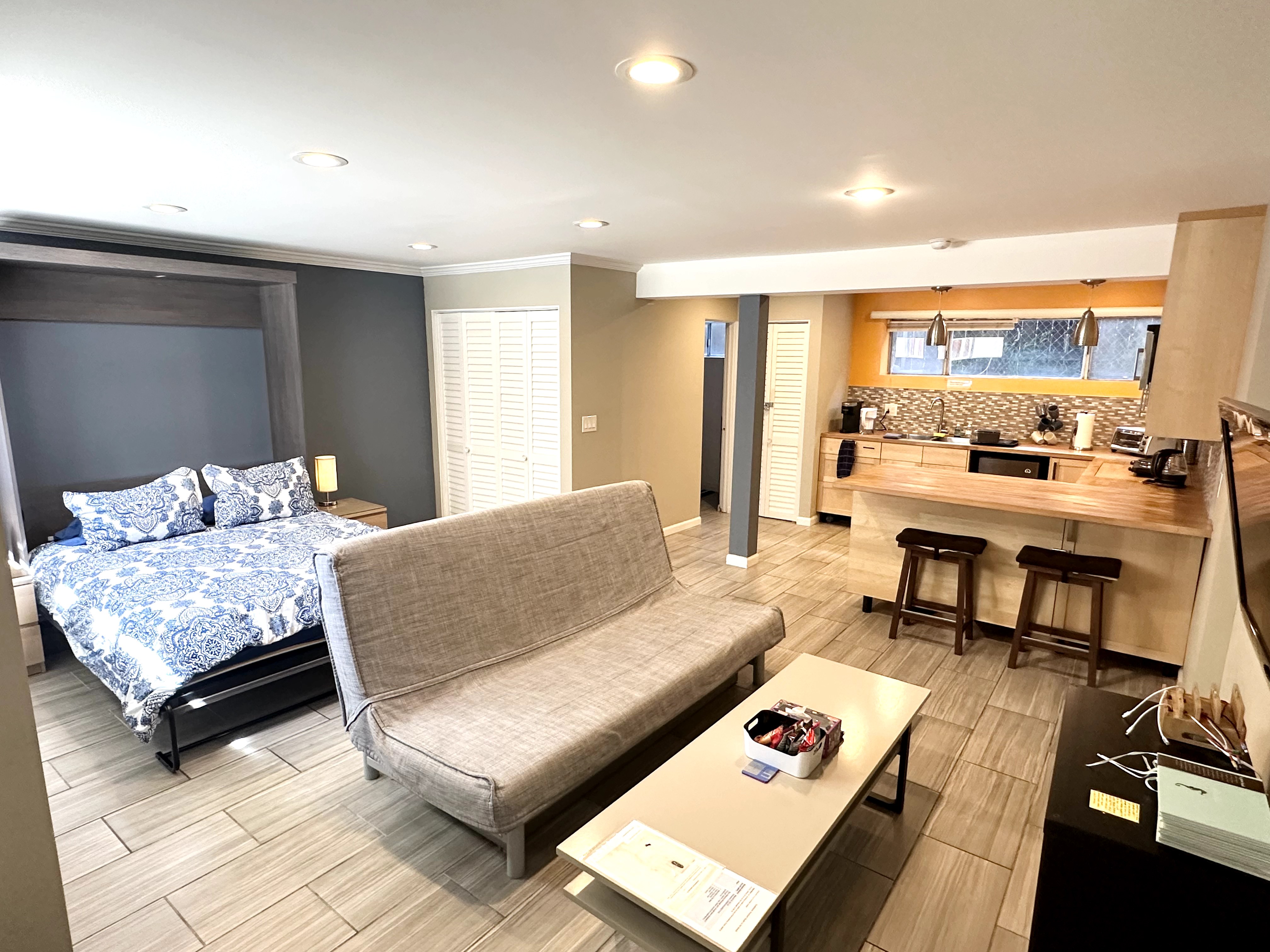 Large Studio by the Beach