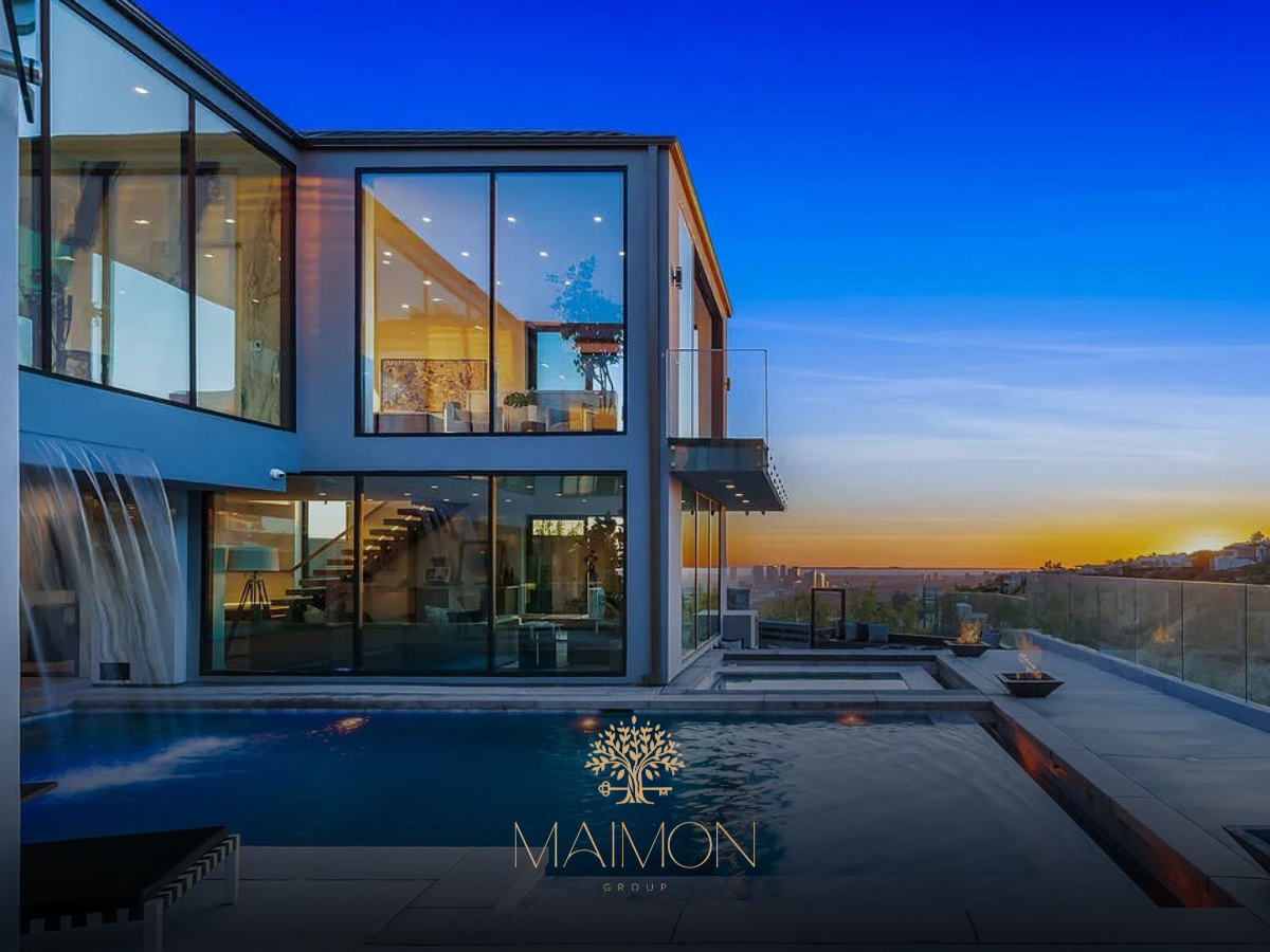 Unmatched Hollywood Hills Villa w/ Stunning Vistas - Houses
