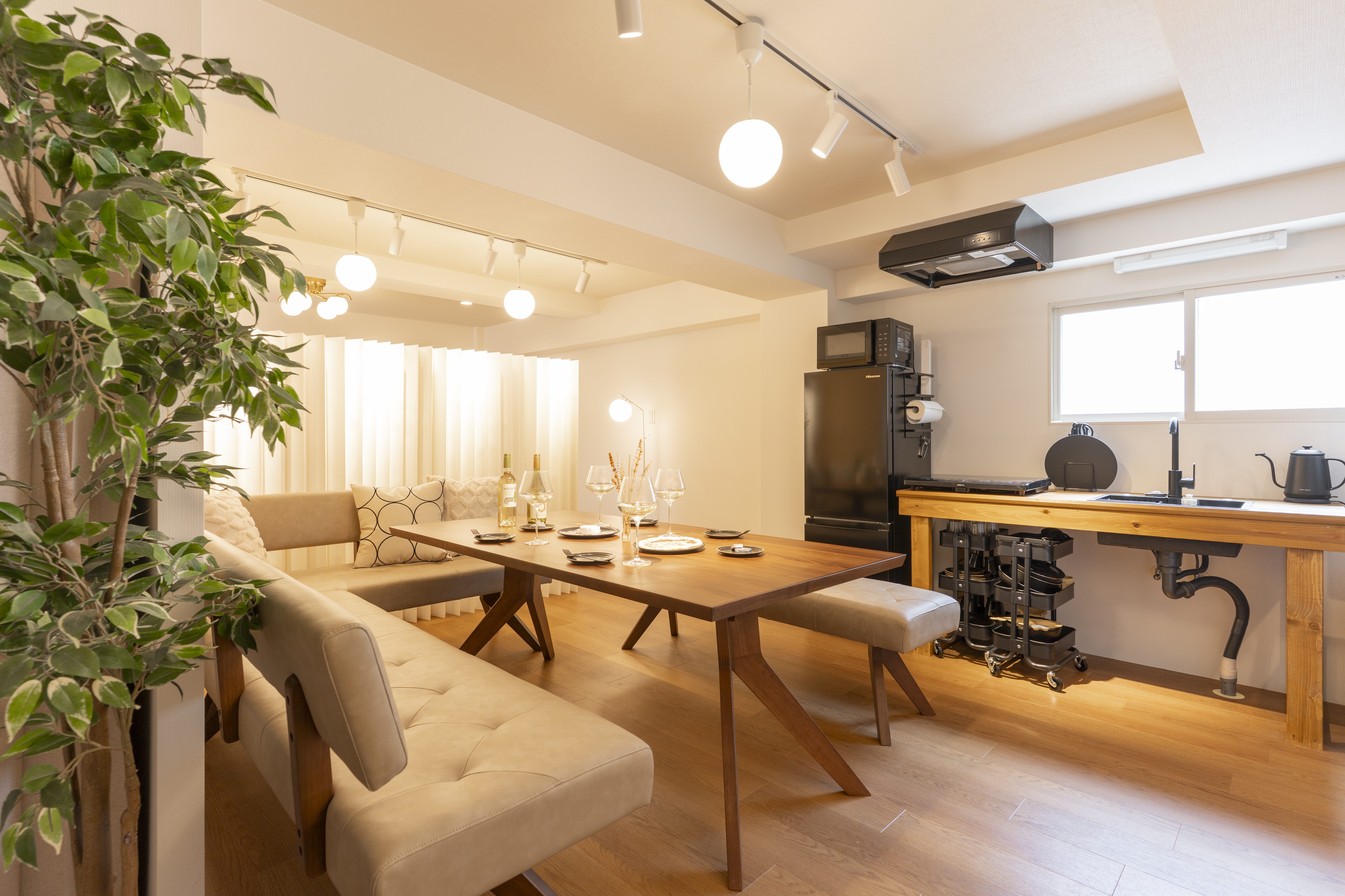 神楽坂｜新宿アクセス良好｜駅徒歩1分｜フリーWi-Fi ｜2025年