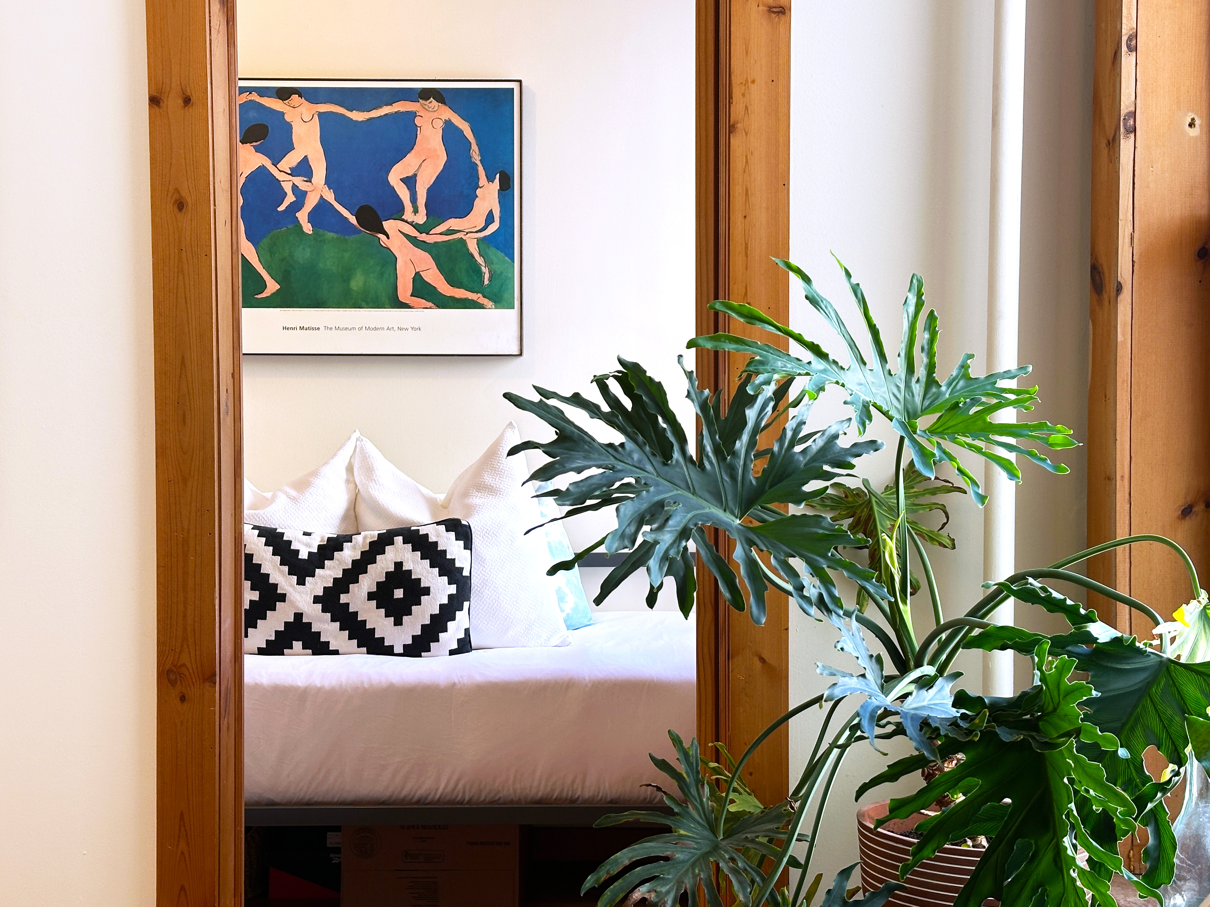 Bright, Modern, Cozy Room in Brooklyn Artist's Apt