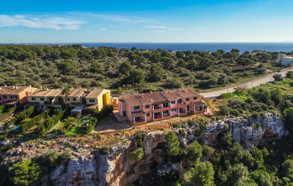 The Torrent's Observer Holiday Home.Wifi.Smart Tv. in Llucmajor, Mallorca