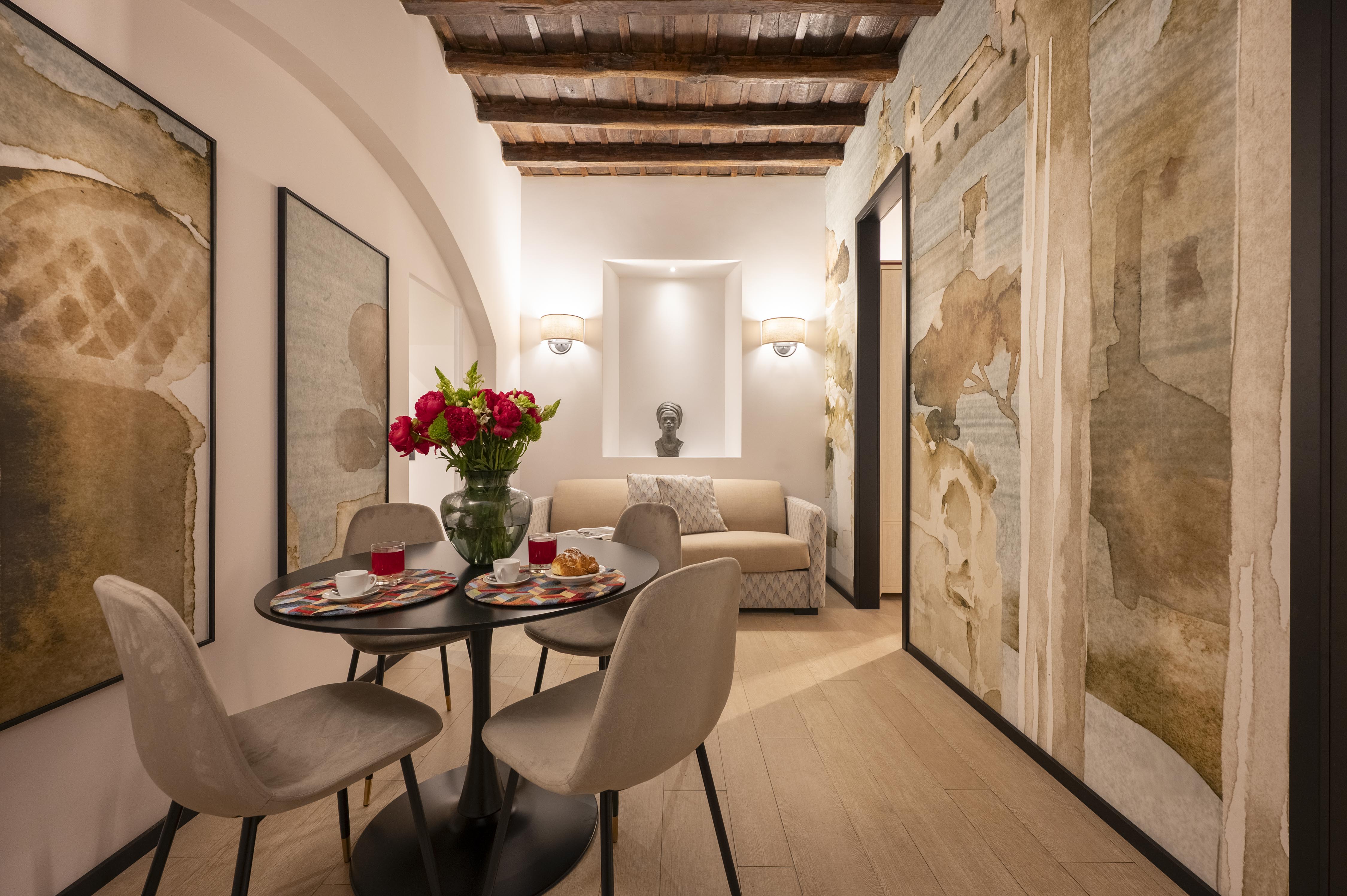 Cozy apartment in Cappellari's Street !!