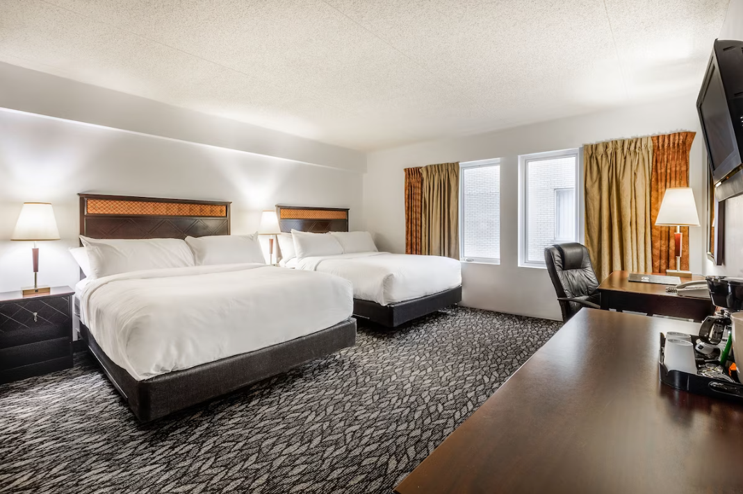Two Double Beds Room in Downtown Hotel