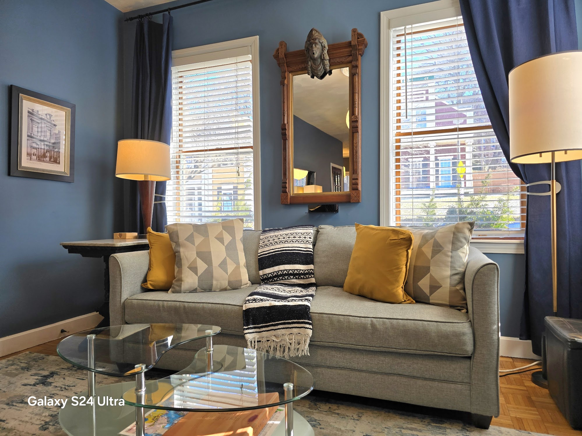 Fort Hill Inn 2 bed Duplex ApT! Location!