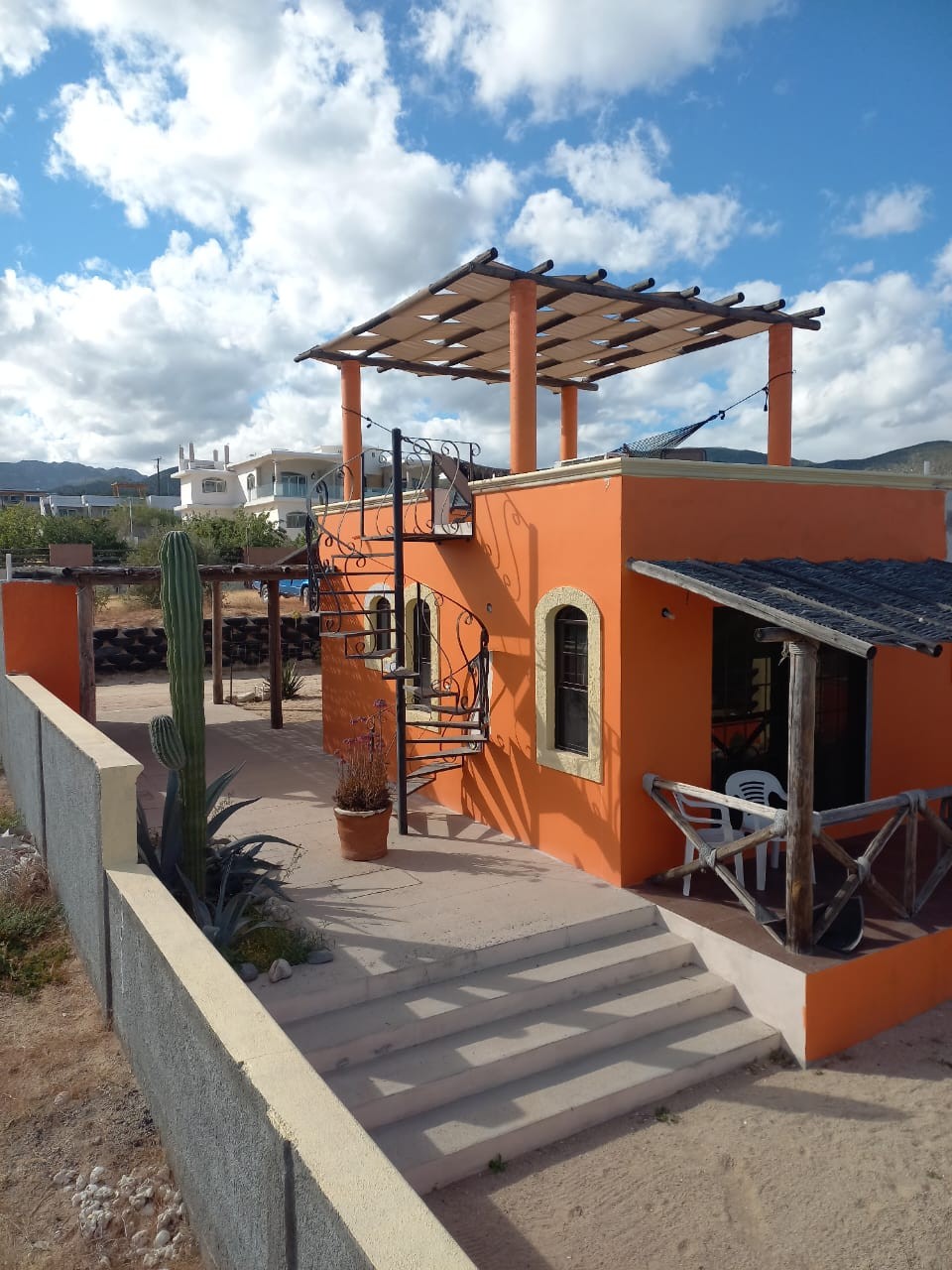 Charming cottage in La Ventana/2 mins from beach.