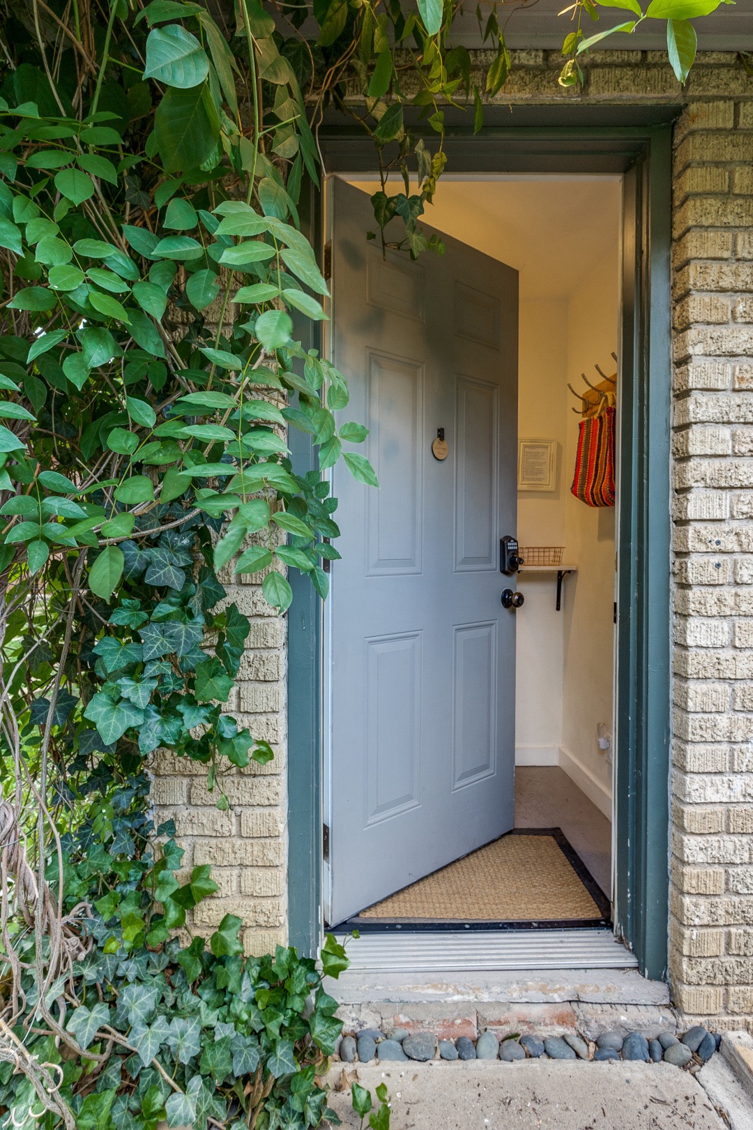M-Streets Private Carriage House in District 14, Dallas