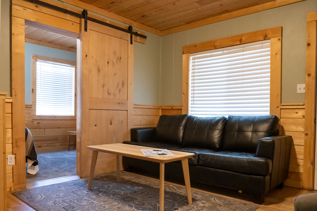June Lake Pines Cabin 15