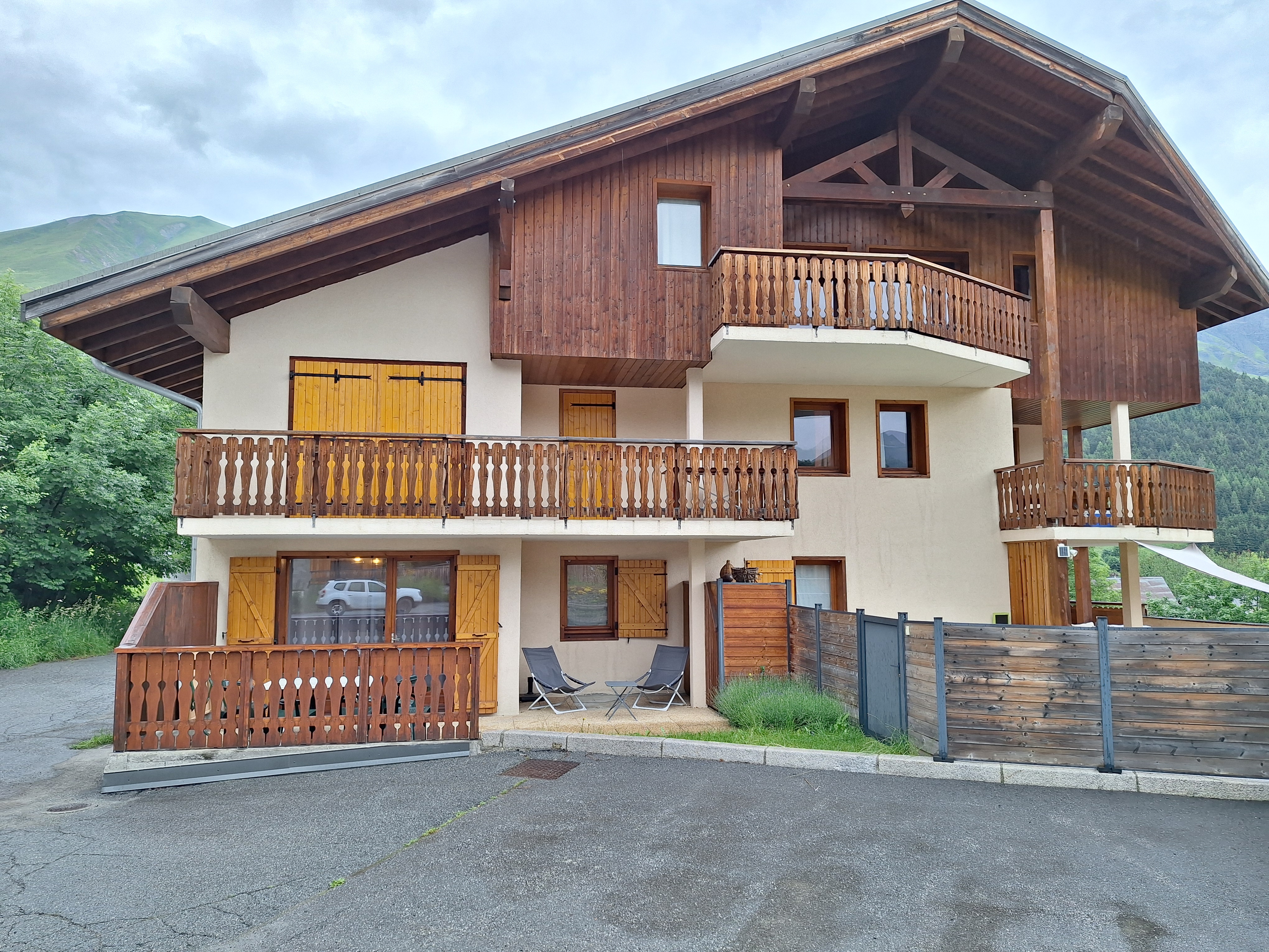 Apartment  F4 for 8 people at the foot of the Savoie slopes.