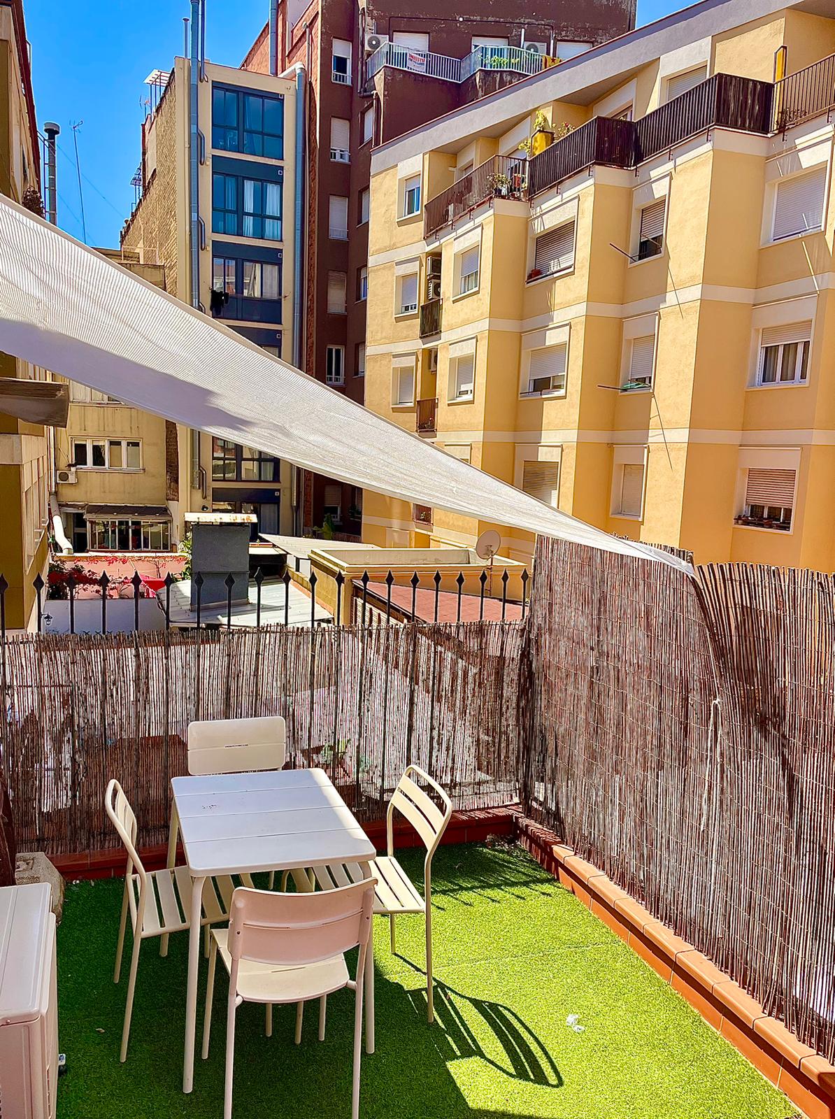 Quiet&terrace&wi-fi&doubleaircon