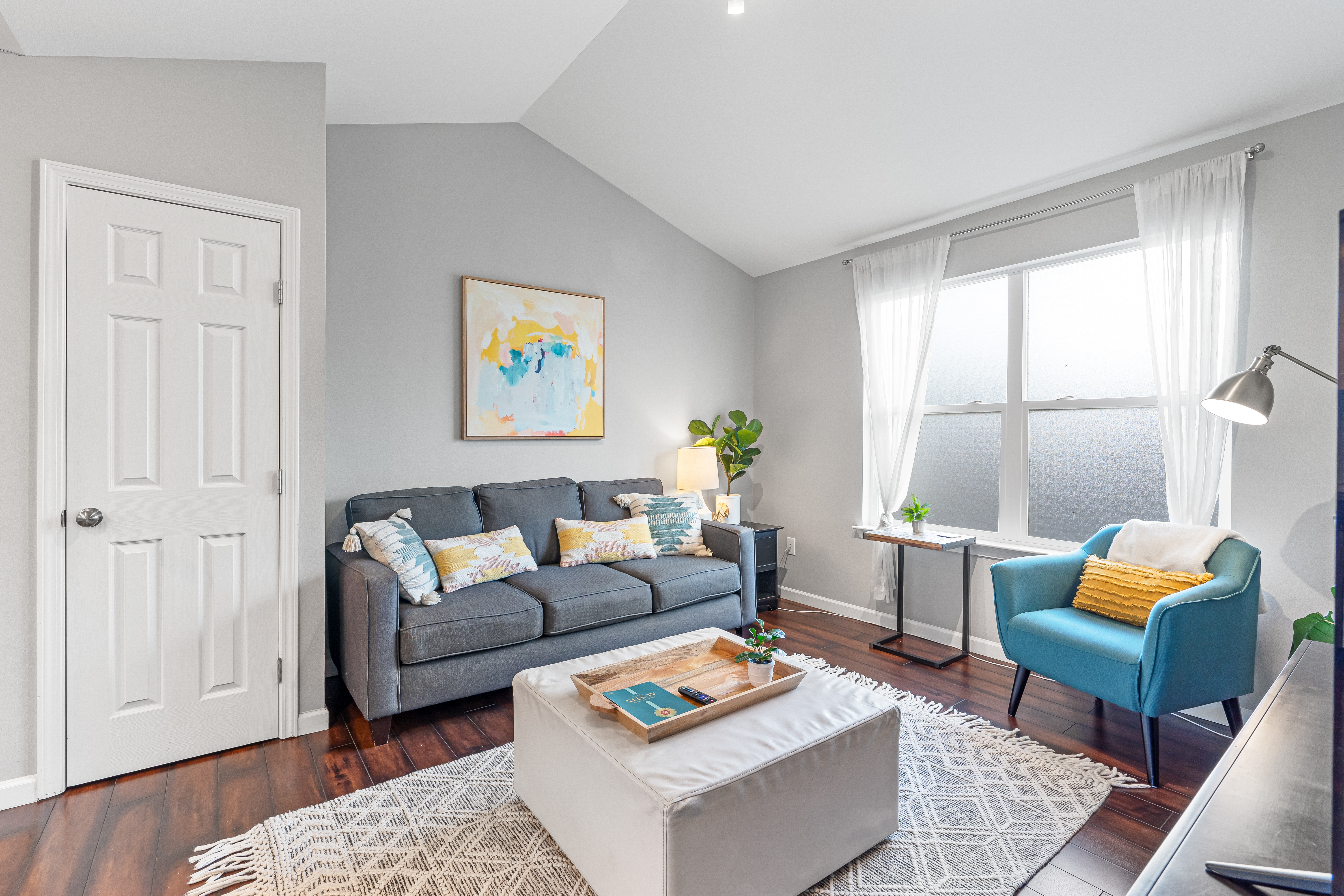 Rosedale Retreat! Charming Central ATX Guest Home in 78756, Austin