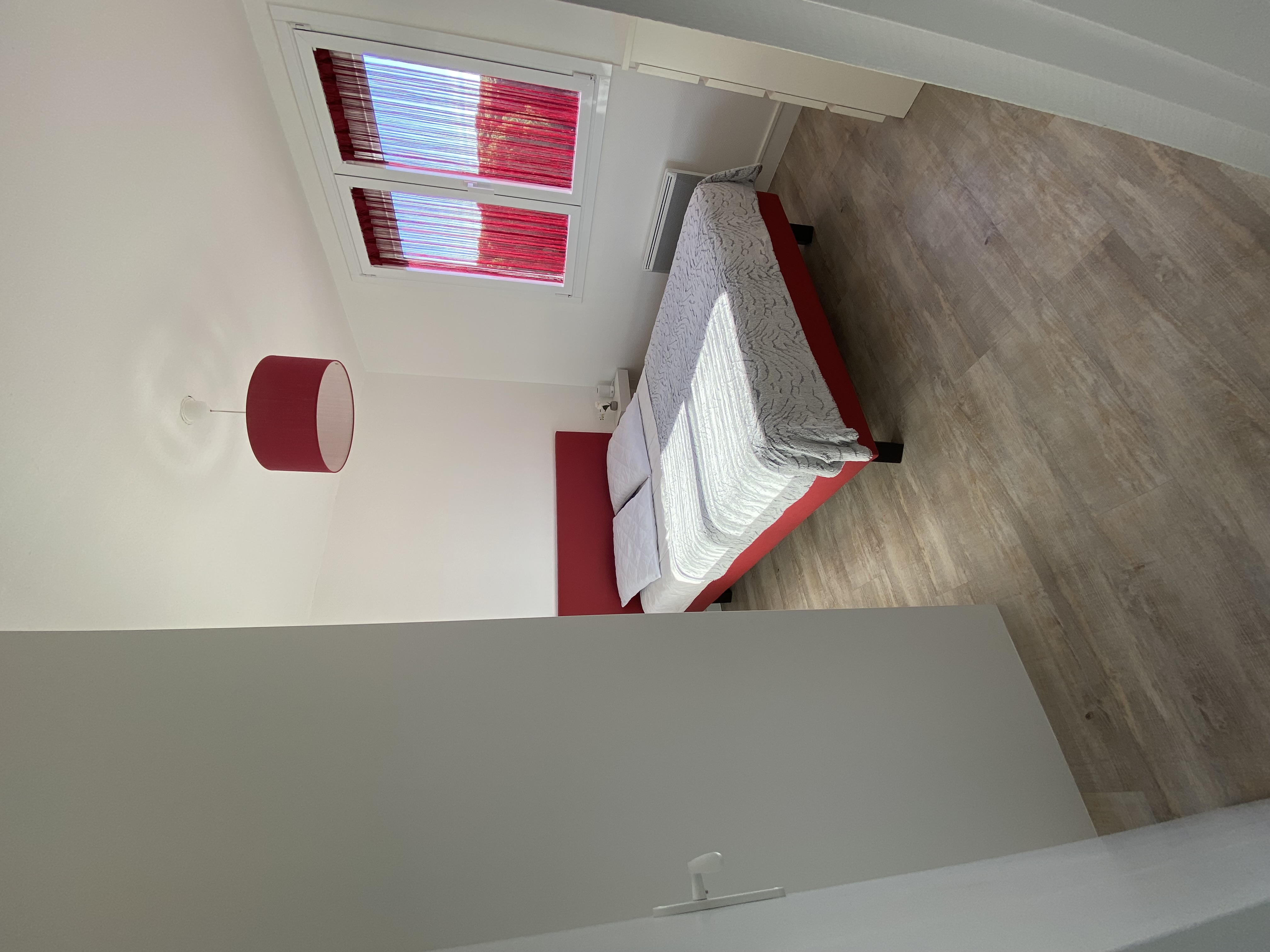 T2 Sea and Pinewood, Wifi, A/C, 3* Private Parking