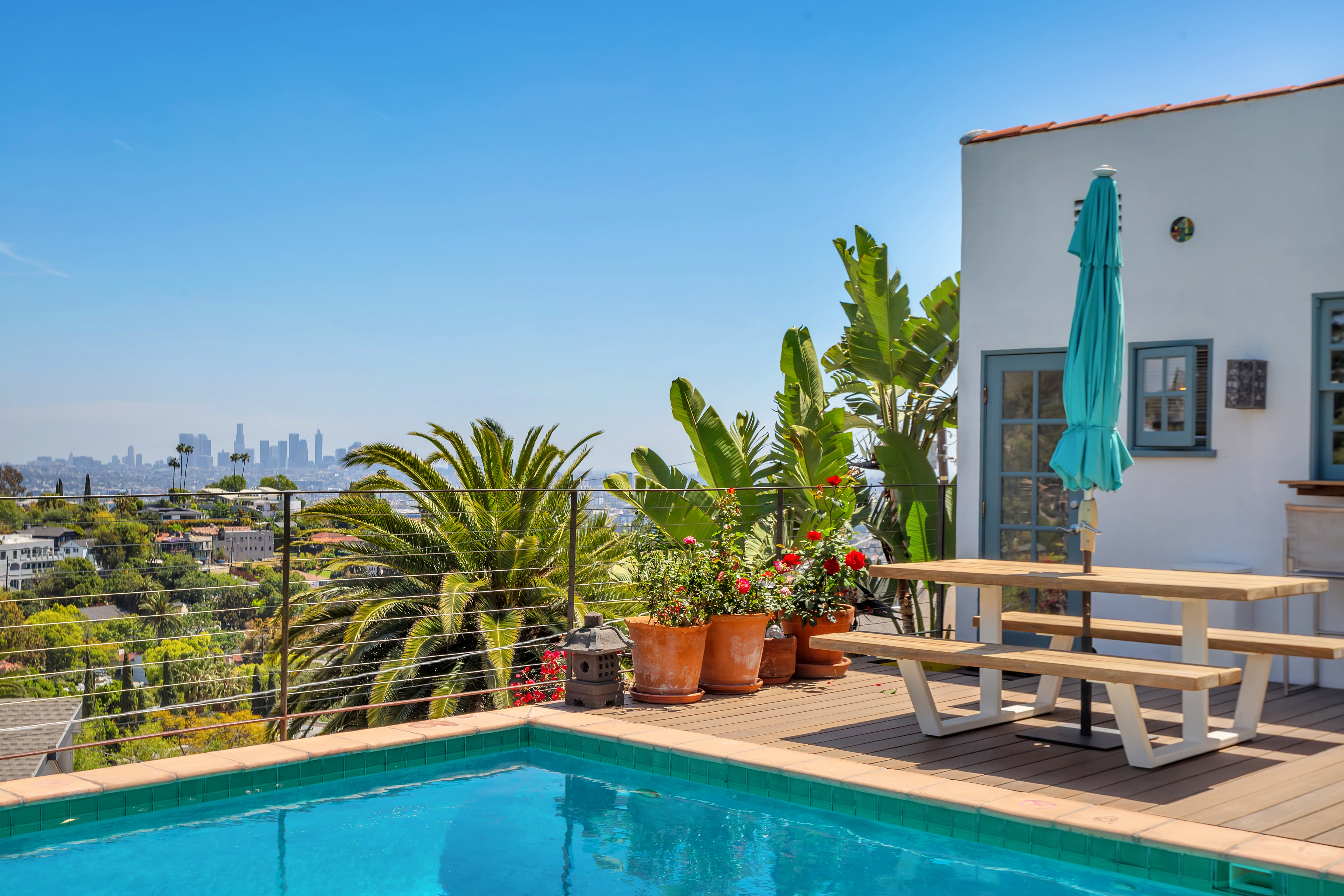 Pool, Privacy, Amazing Views & Office. 2 BR House. in Hollywood Hills, Los Angeles