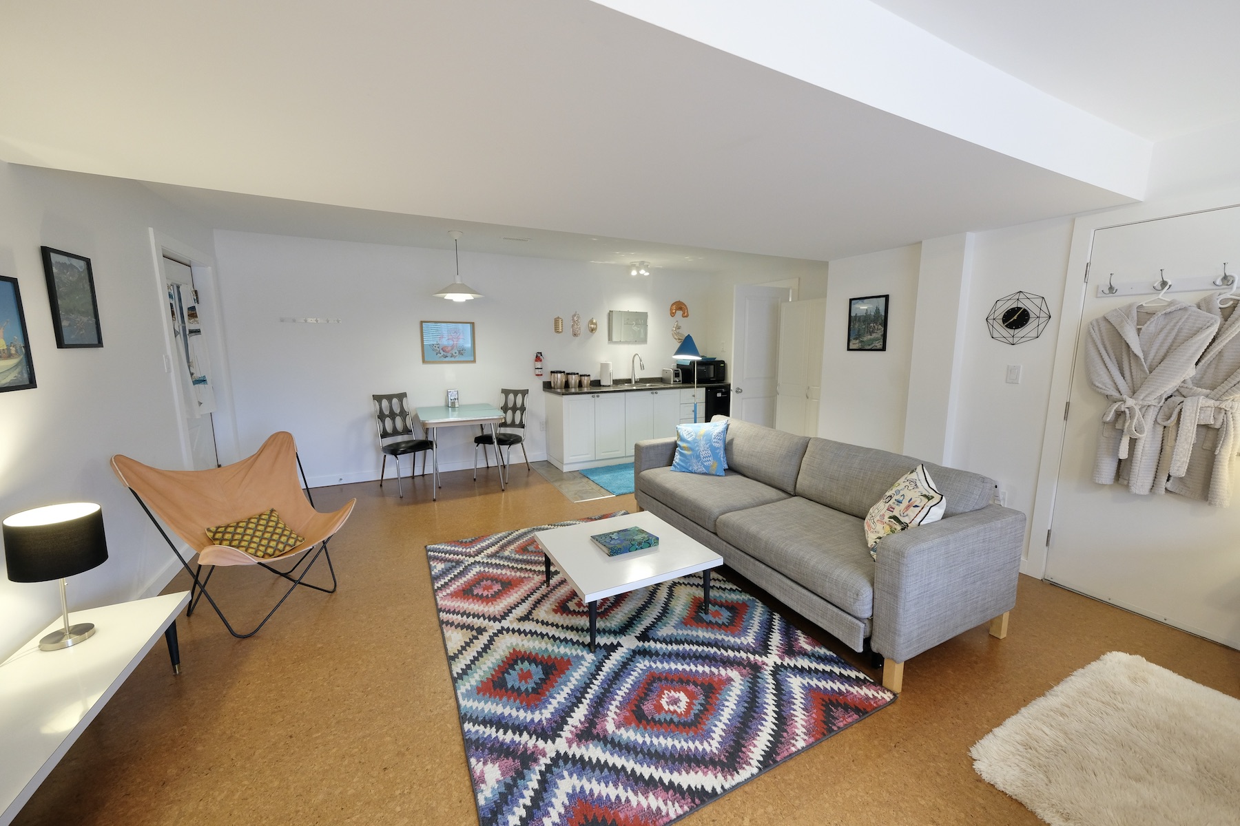 The Holiday House - Suite Two