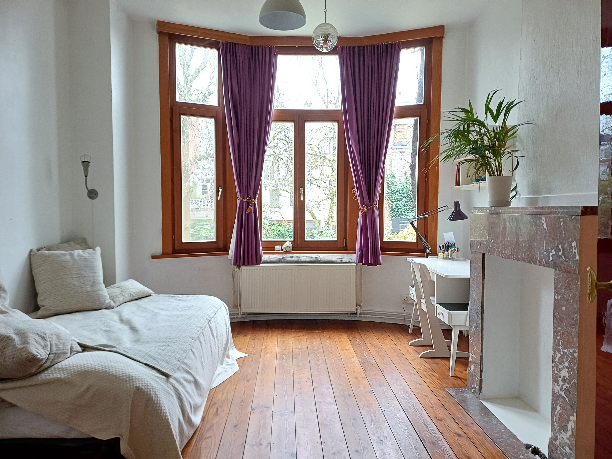 Cosy private room near station/town in Amandus - Atheneum, Antwerp