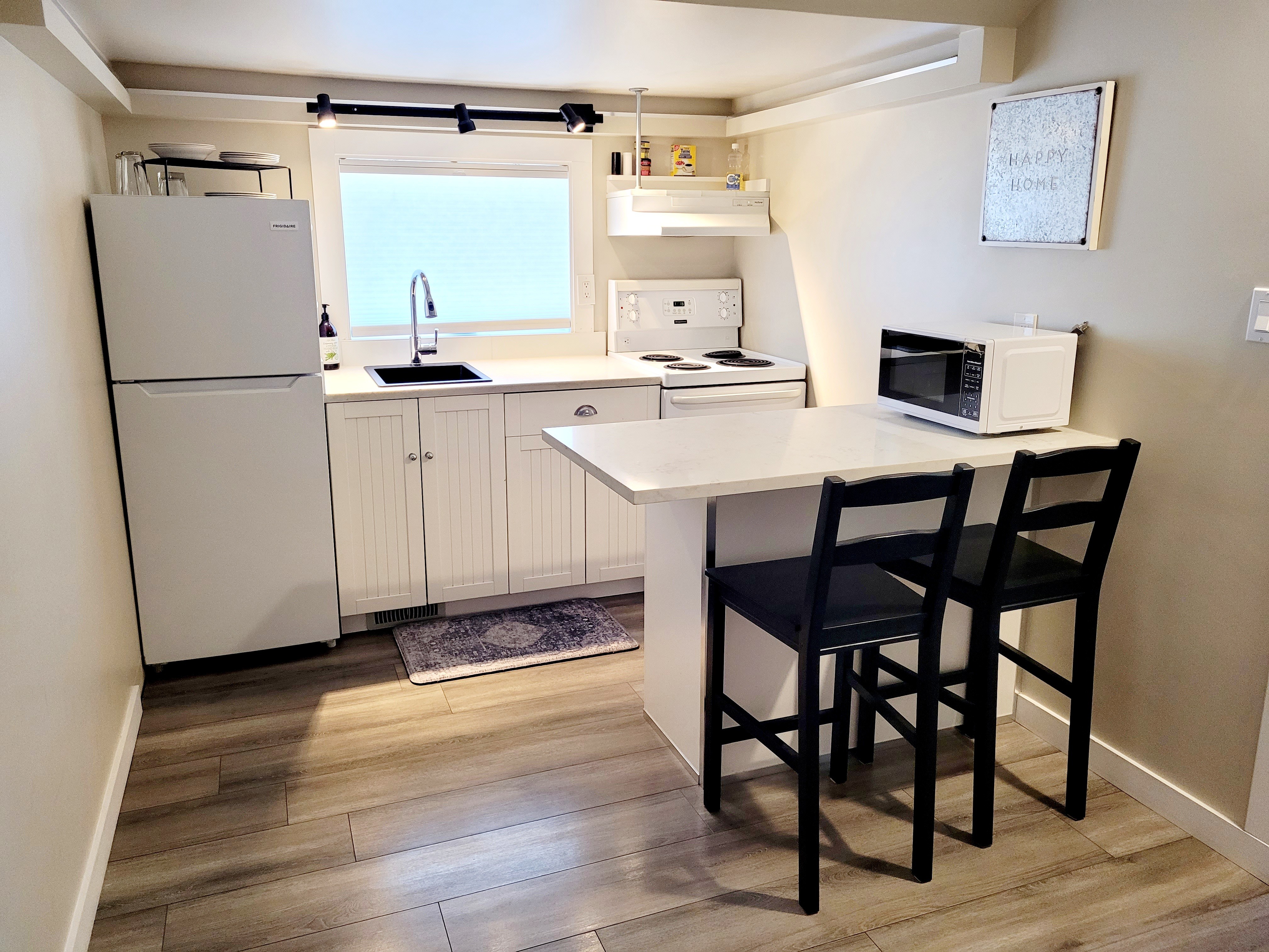 Private Central
Fully stocked
King Suite