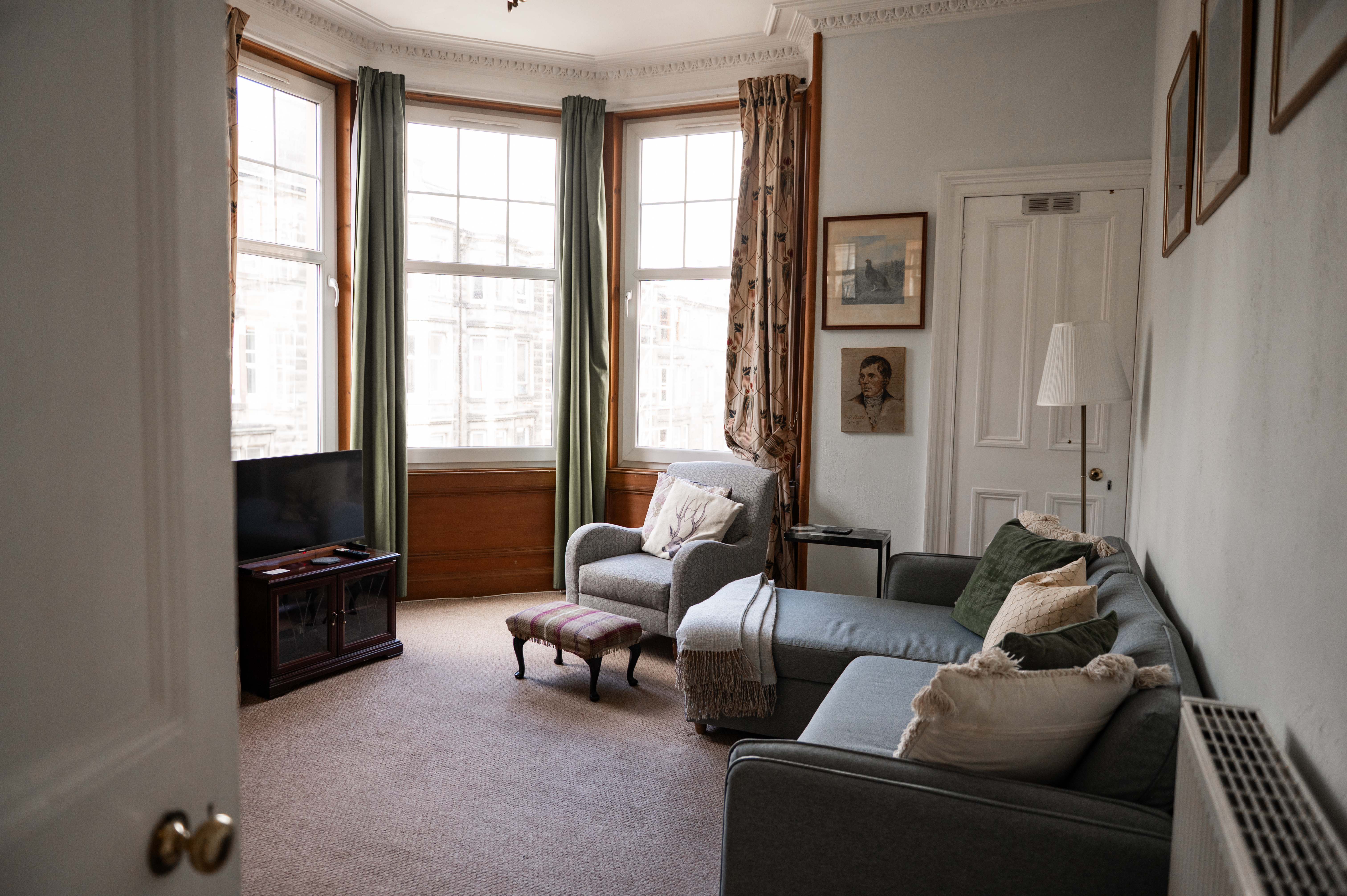 Lovely Victorian spacious flat close to centre in Meadowbank and Abbeyhill North, Edinburgh