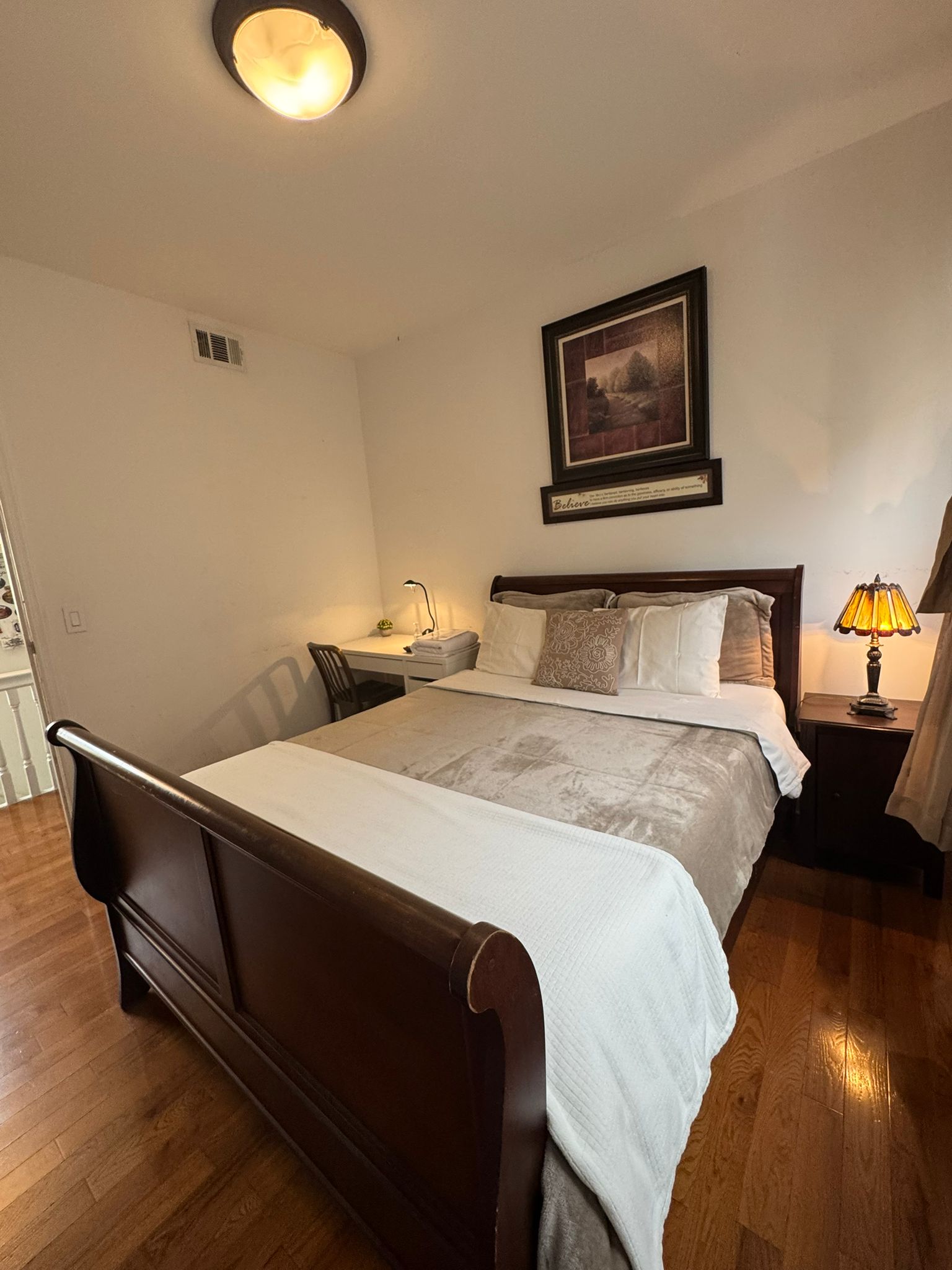 Habitacion confortable con bano compartido in South, Newark
