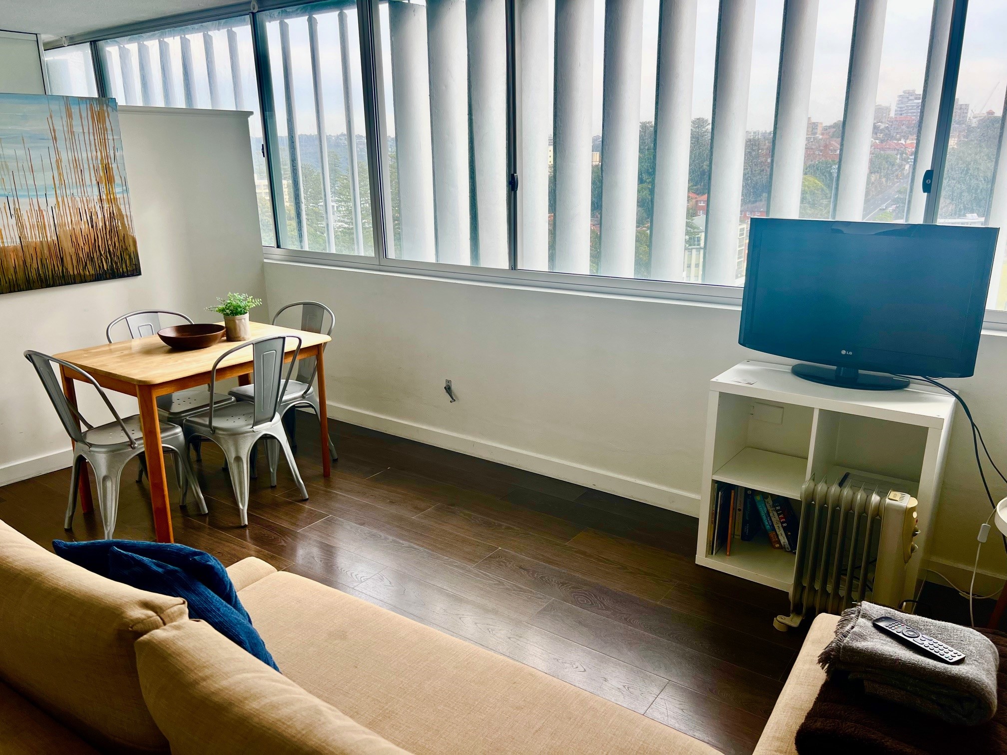 Manly beach pad.838