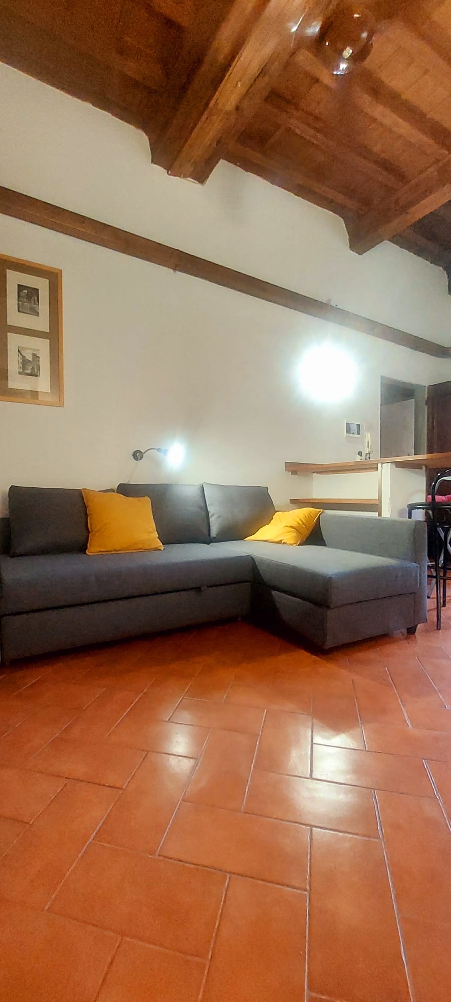 Studio P.zza del Carmine2 S.Spirito in Centro Storico, Florence