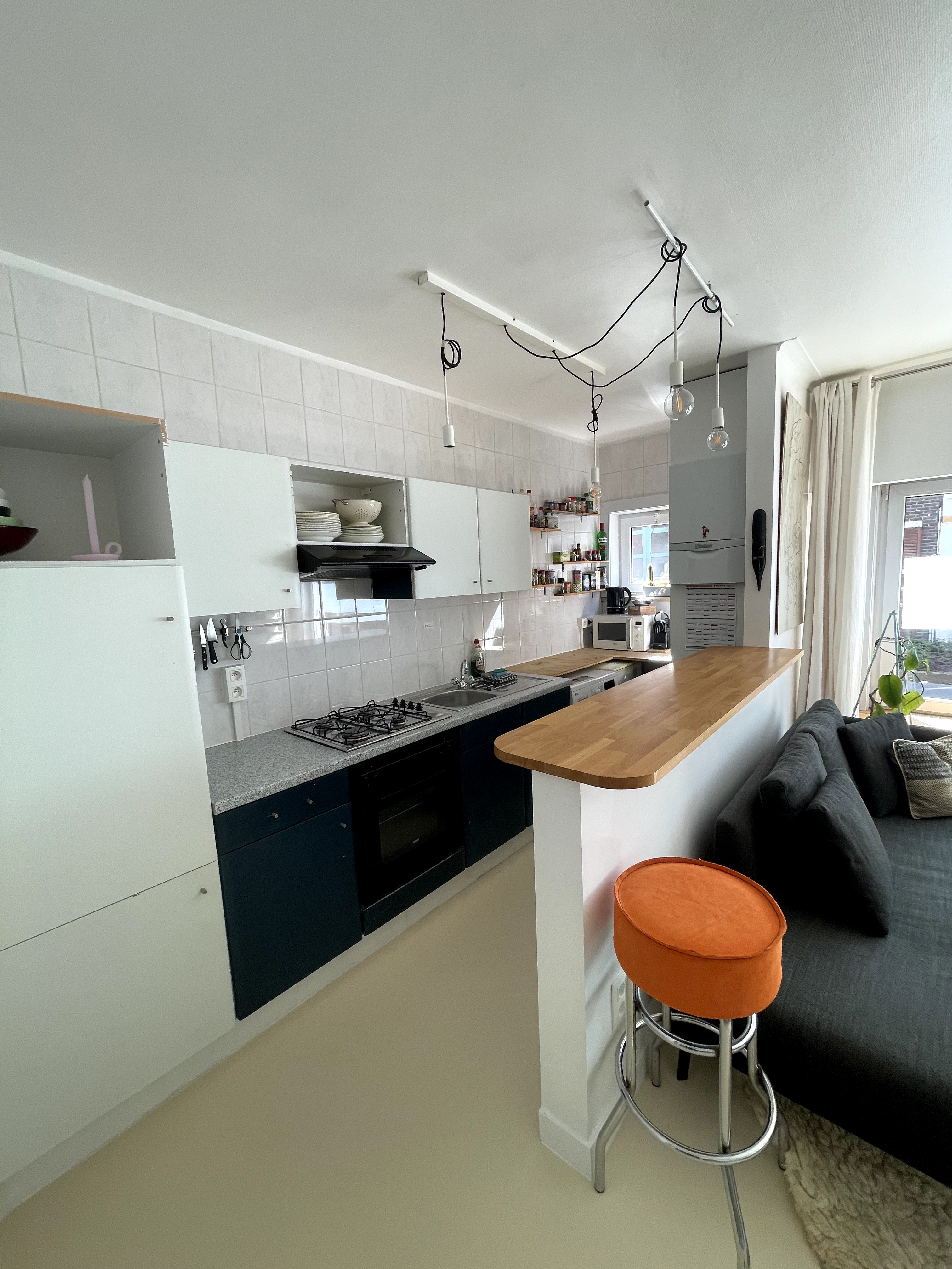 Nini’s entire, bright apartment in Ghent center in Watersportbaan - Ekkergem, Ghent