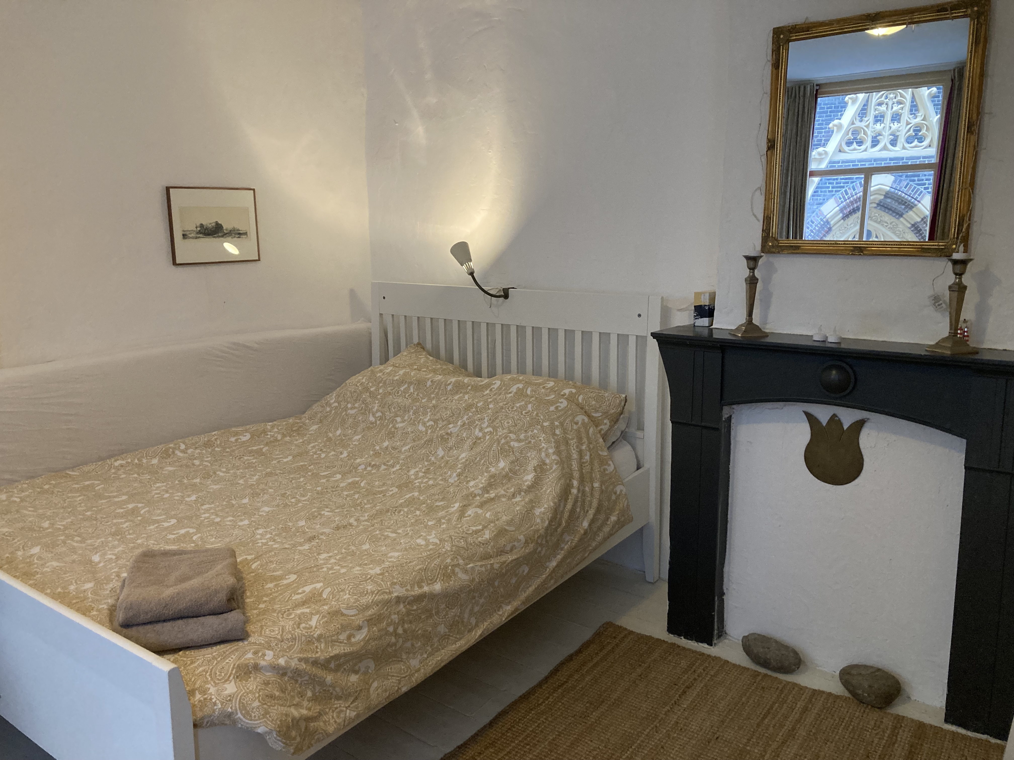 Downtown Guestroom