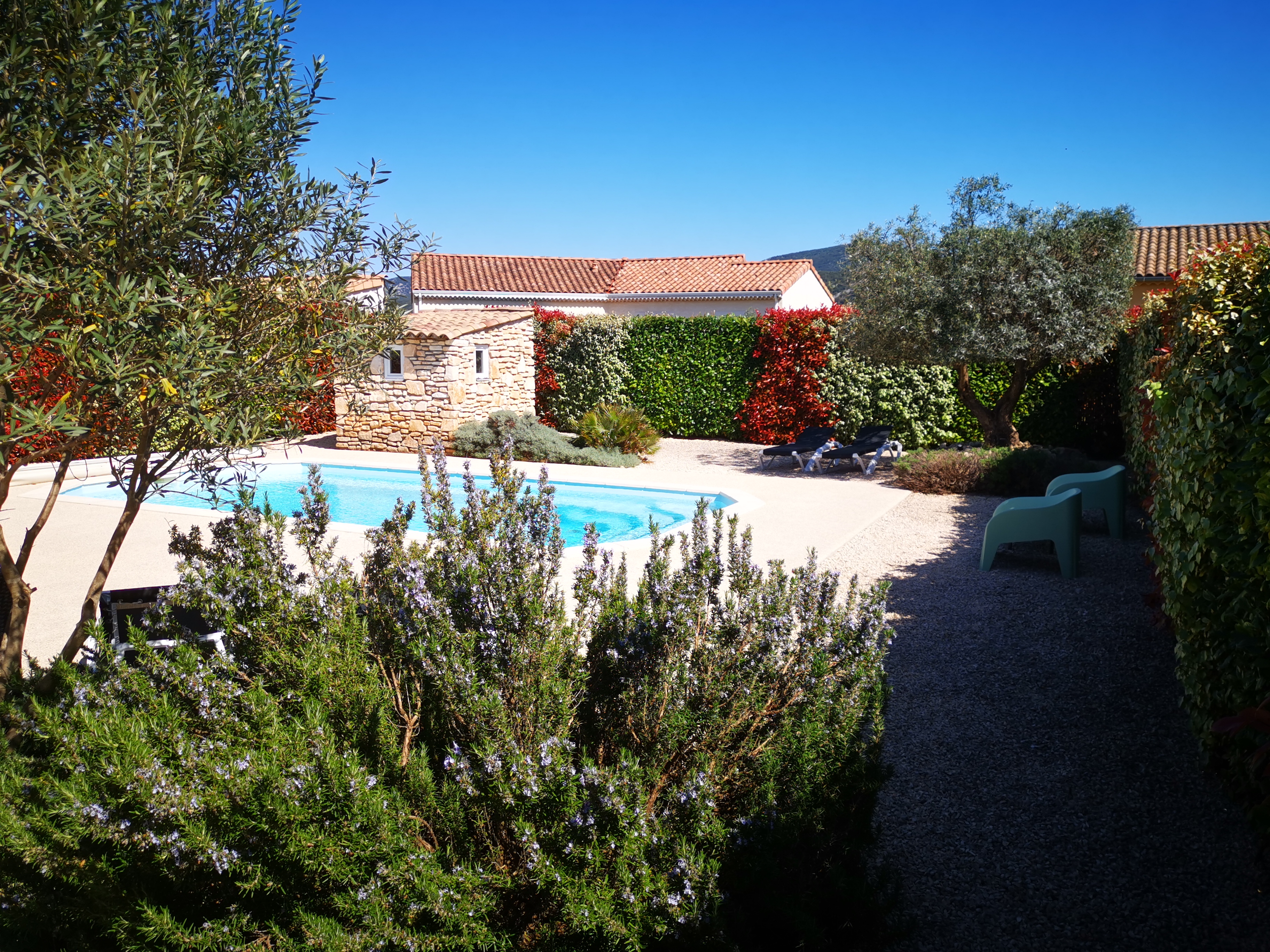 Villa 4* private swimming pool center valley on foot