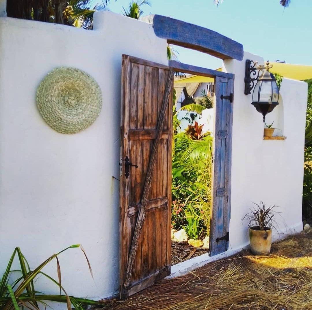 Pura Vida AC Garden House & Car Rental -20% diving