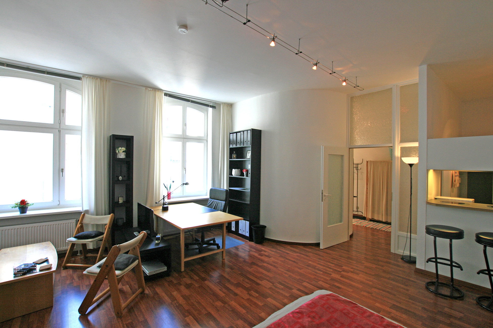 Loft apartment near TU and HdK in Otto-Suhr-Allee, Berlin