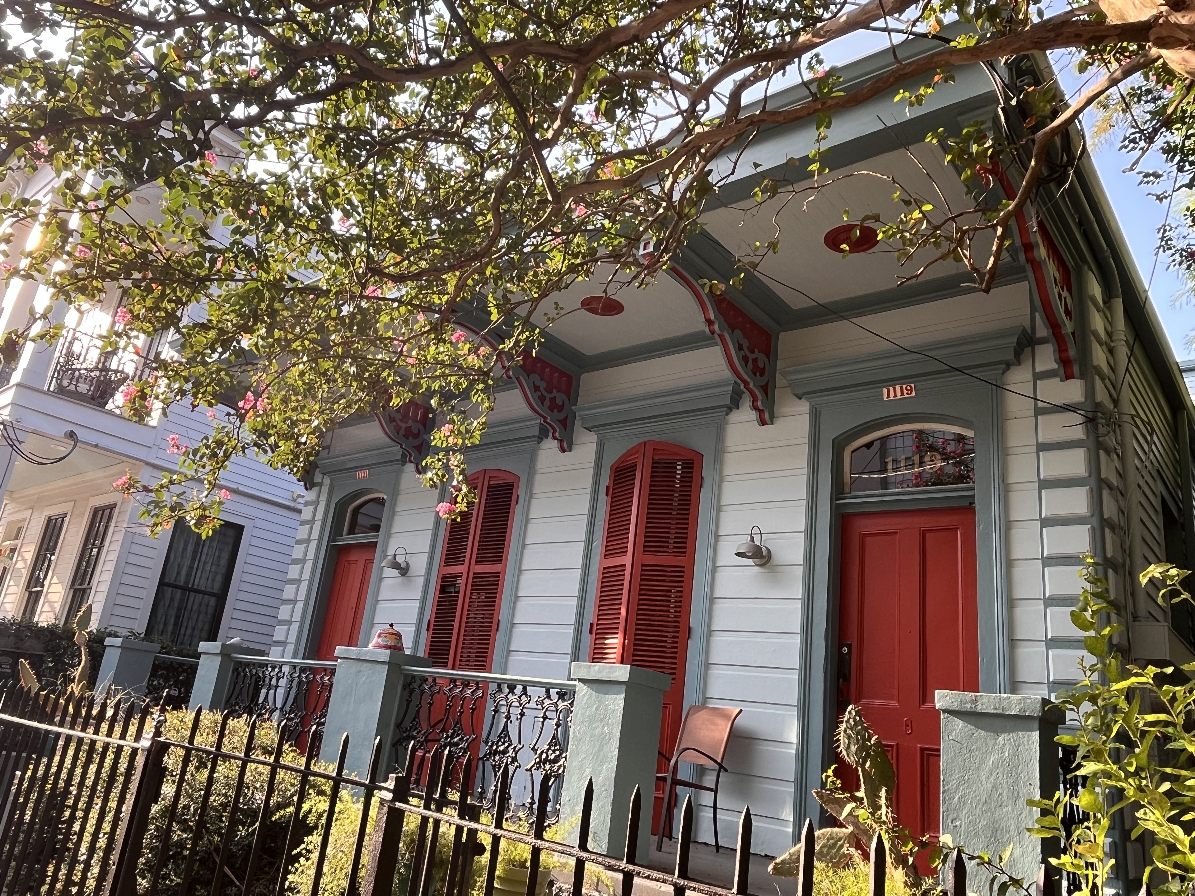 Loft Near Street Car and CBD! (medium Term) in Lower Garden District, New Orleans
