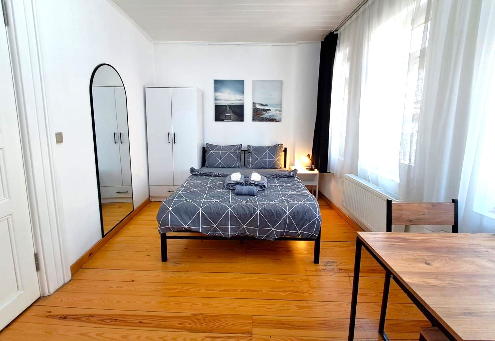 7. Luxury private studio in the center