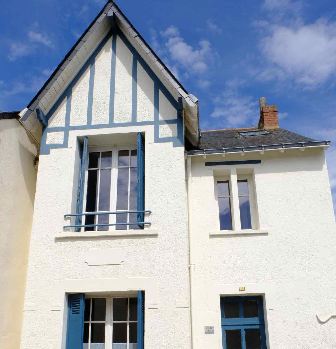 Quiet, sunny house, close to the beach